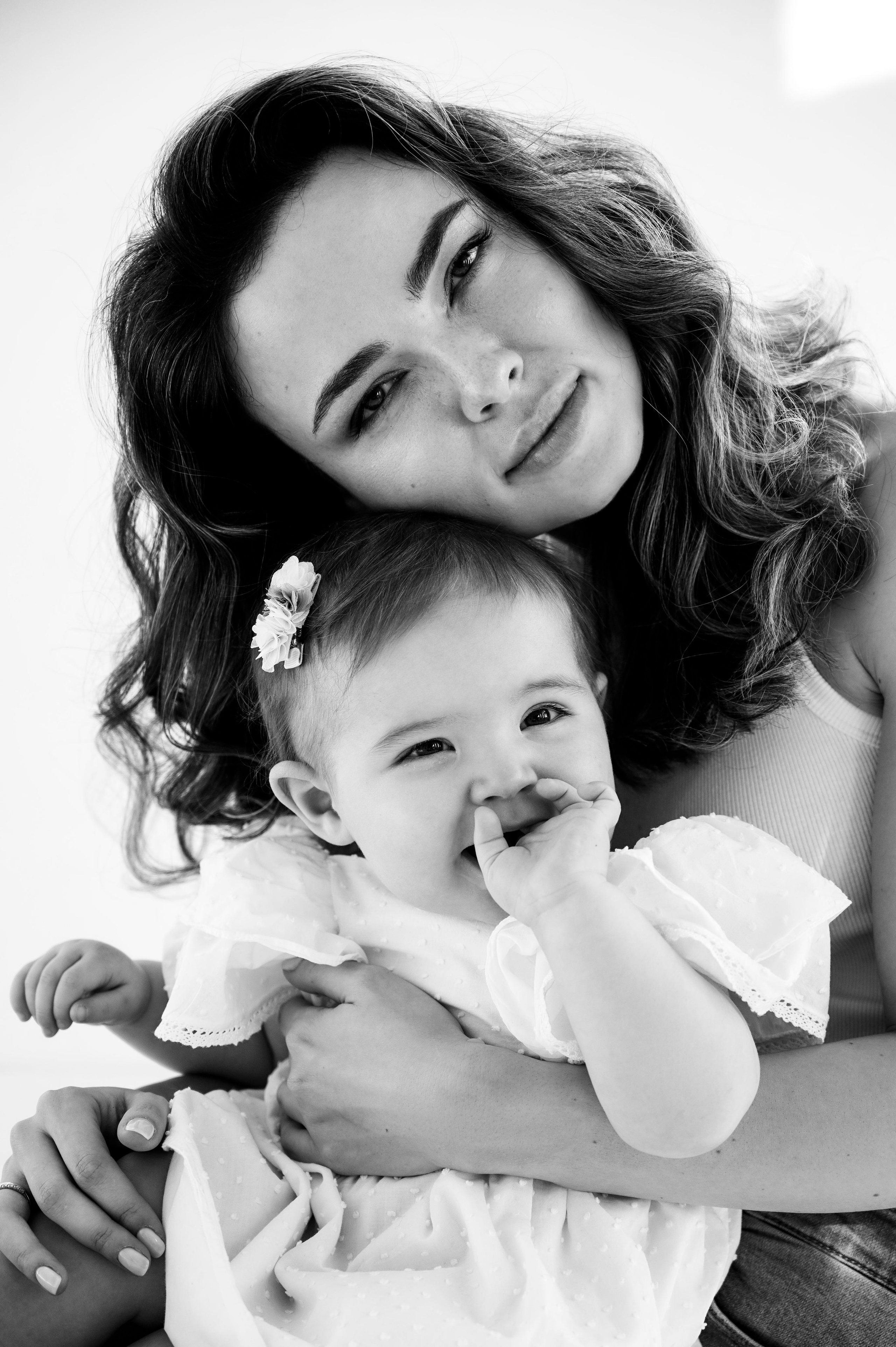 Ольга. Профессиональный фотограф беременности в СПБ. Стильные фотосессии беременности в стиле минимализм и классическая фотография