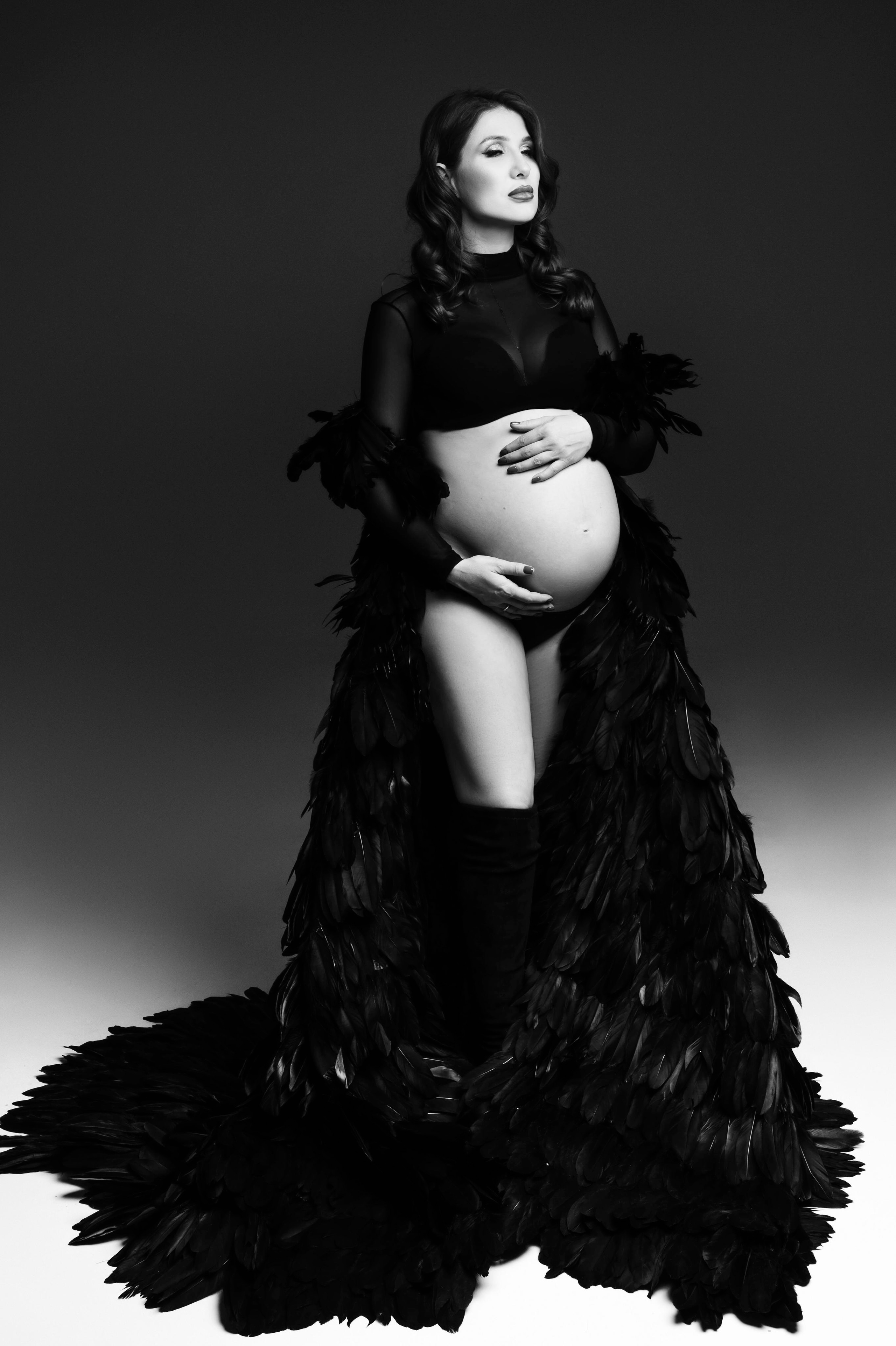 Альбина, фотосессия беременных. Профессиональный фотограф беременности в СПБ. Стильные фотосессии беременности в стиле минимализм и классическая фотография