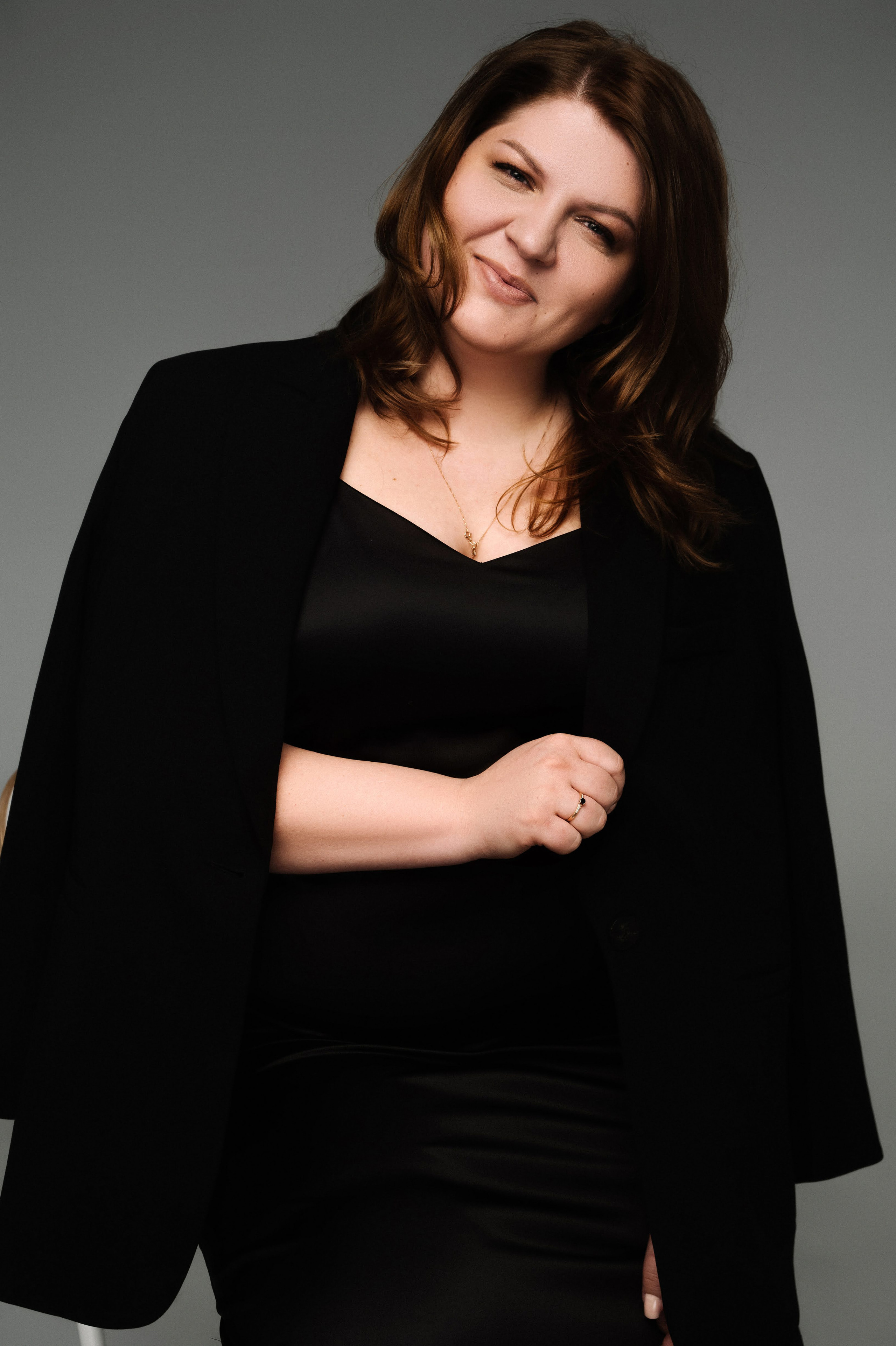 Анастасия. Профессиональный фотограф беременности в СПБ. Стильные фотосессии беременности в стиле минимализм и классическая фотография