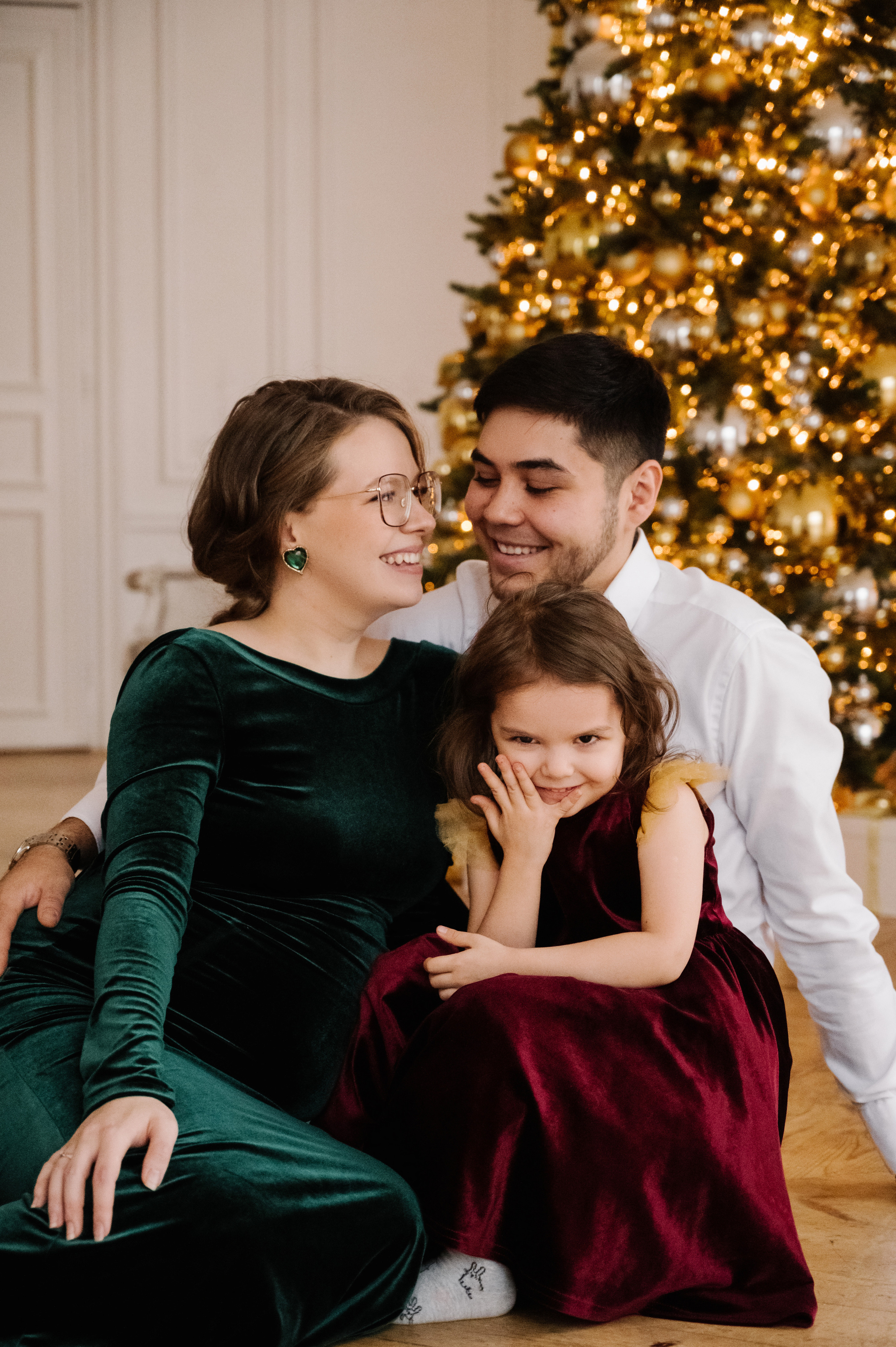 Анна. Профессиональный фотограф беременности в СПБ. Стильные фотосессии беременности в стиле минимализм и классическая фотография