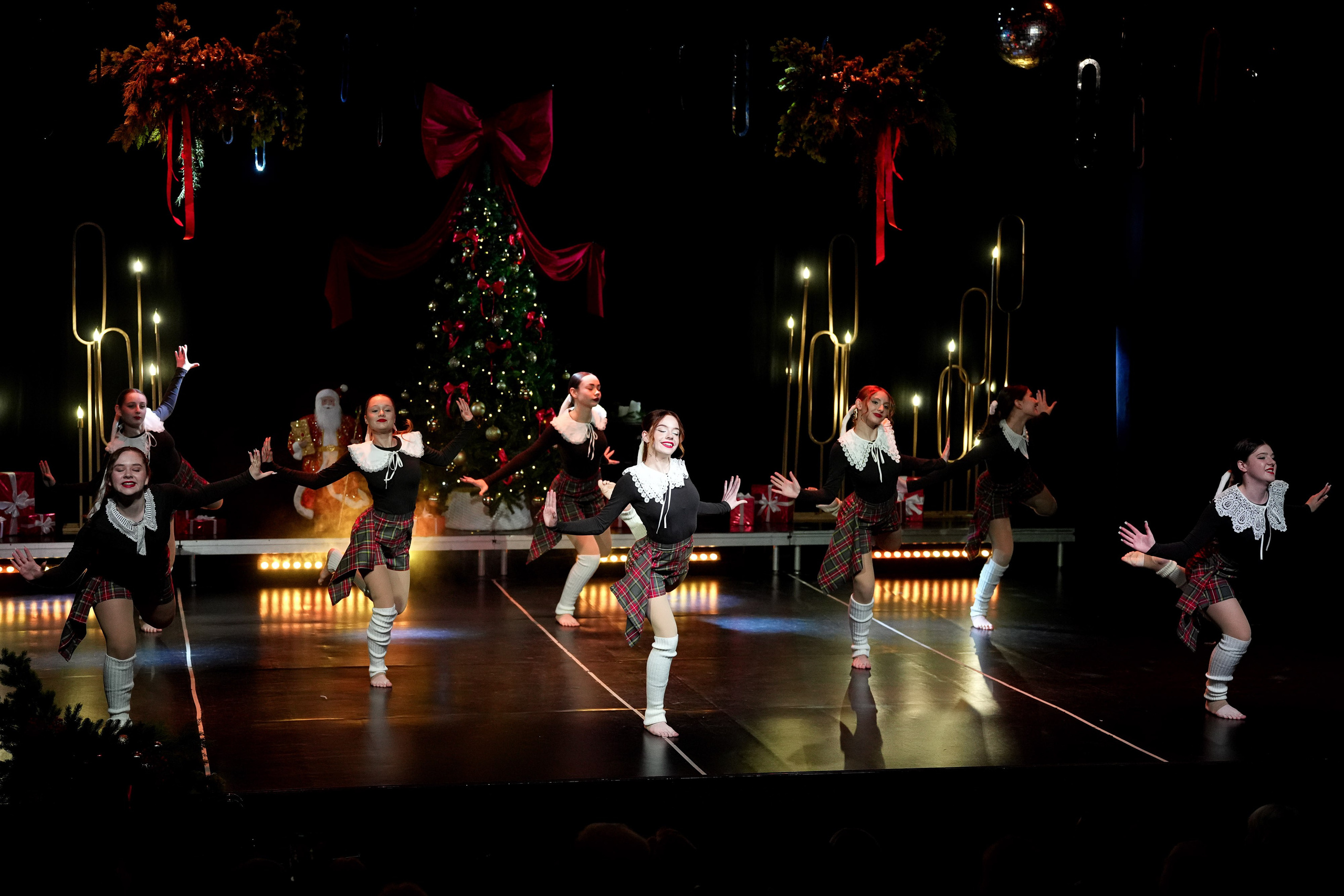 Новогодний концерт в Театре Ростова Великого. Репортажный фотограф Сергей Сажин г. Ярославль