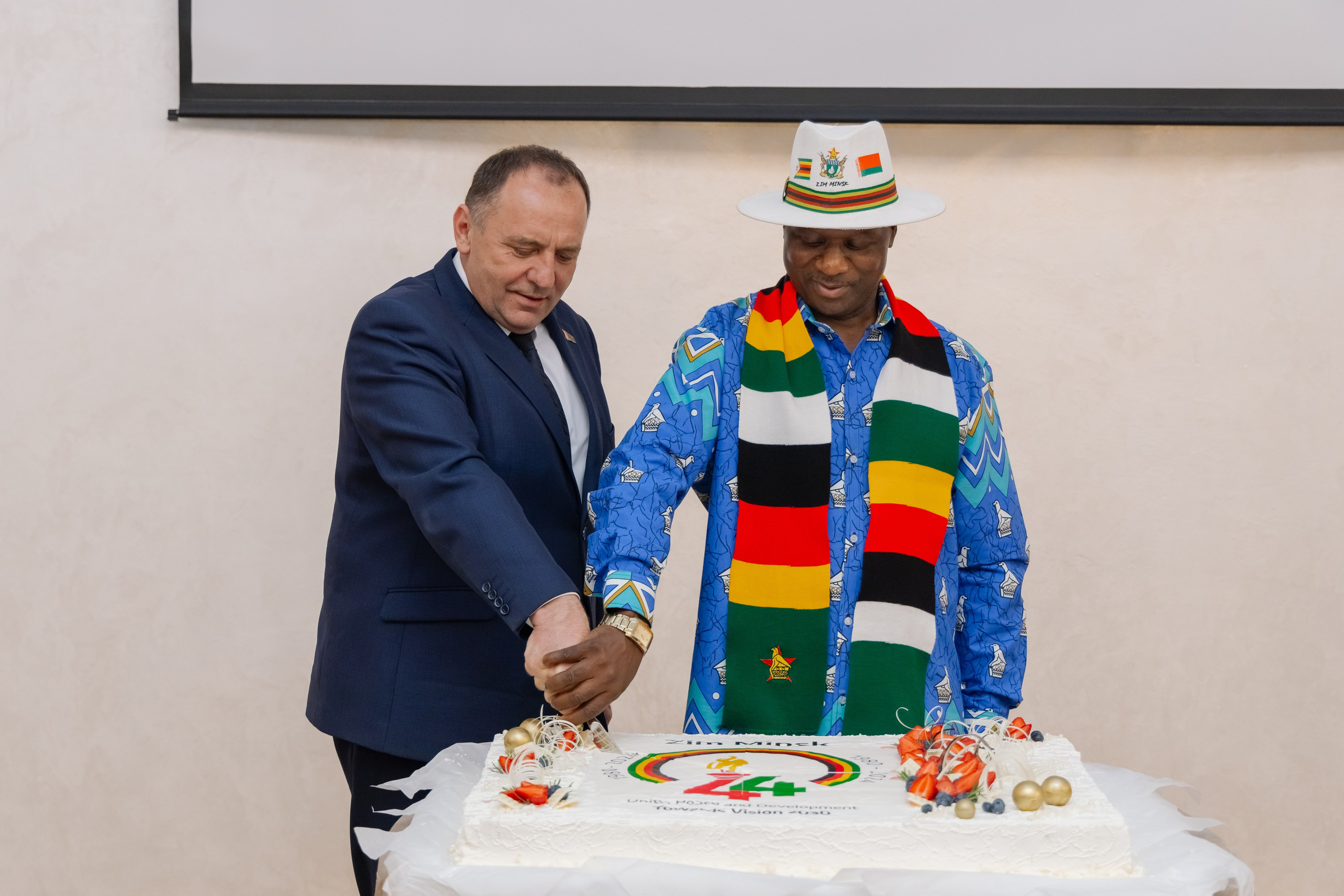 Фотосъемка делегации Посольства Зимбабве в Минске. Свадебный фотограф в Минске/Беларуси Сергей Спиридонов