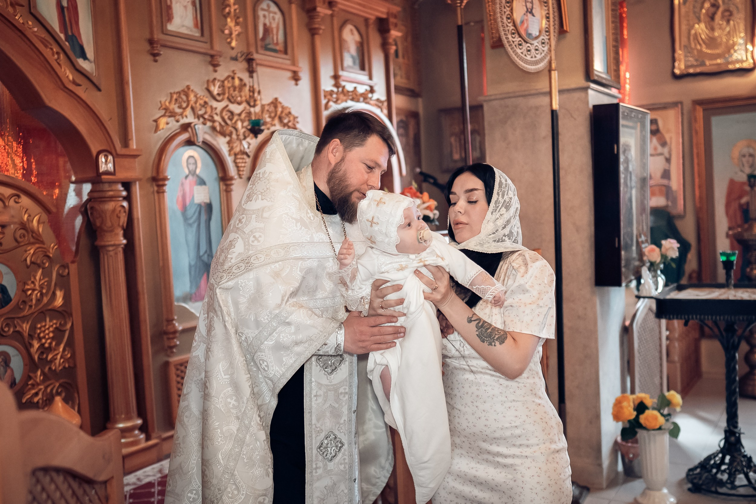 Крещение в храме Прп.Сергия Радонежского с. Орлиное. Церковный фотограф Севастополь