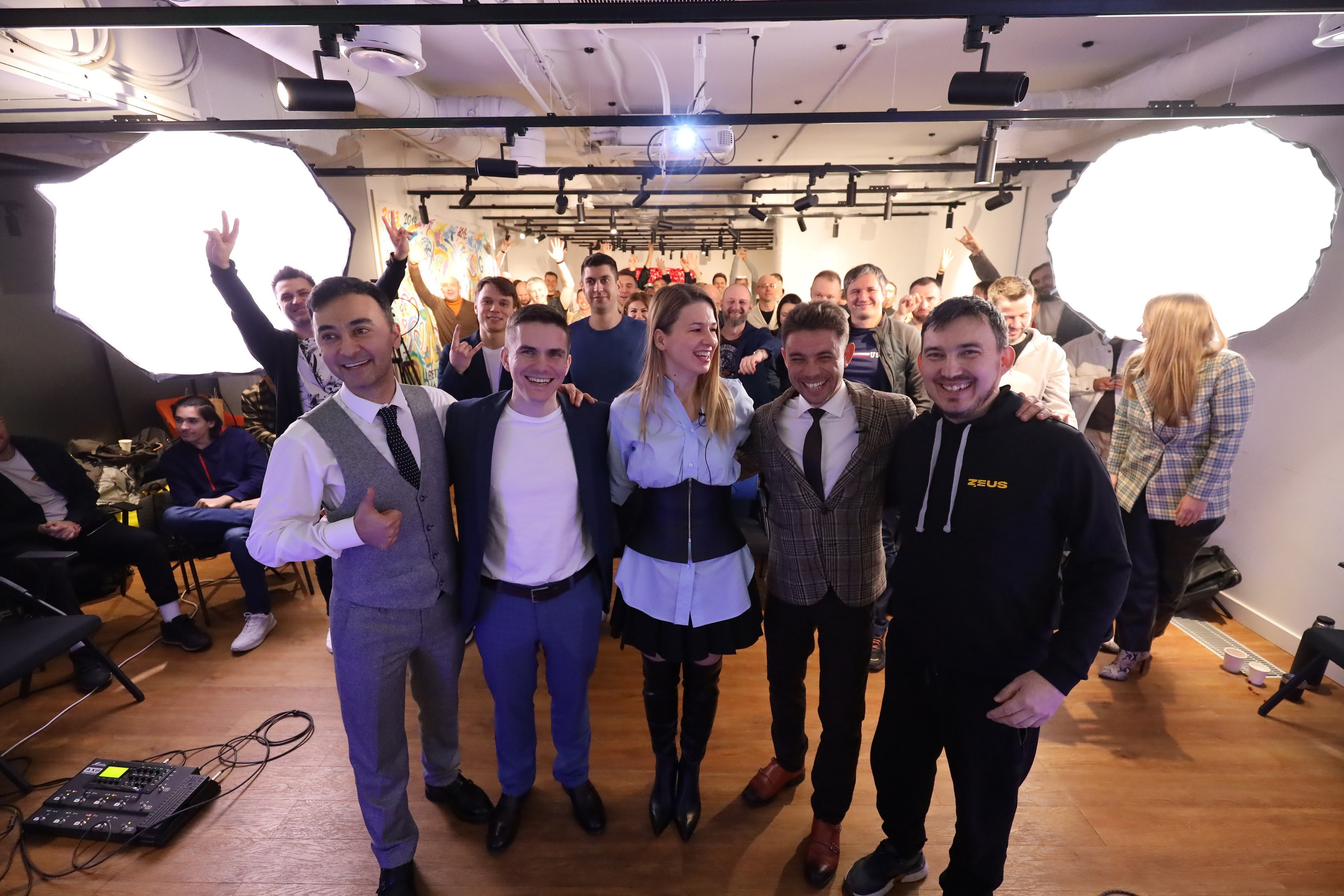 МастерМайнд 1.2. Съемка в студии под ваш запрос, студийные съемки, фотографии архитектурных объектов — Александр Евстигнеев — фотограф Москва