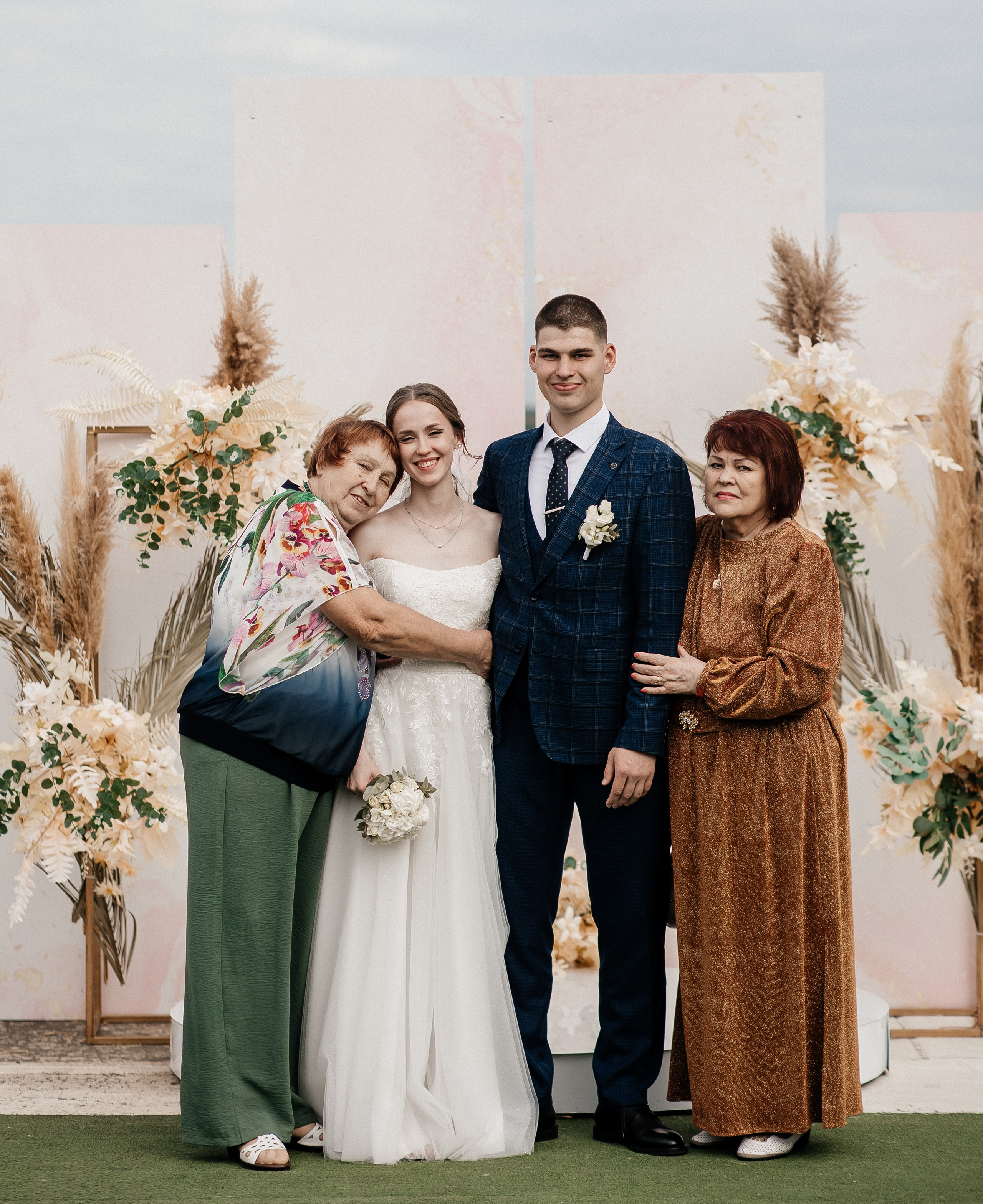 Кафе 51 08.2024. Свадебный и портретный фотограф Алина Иванова. Екатеринбург-Москва