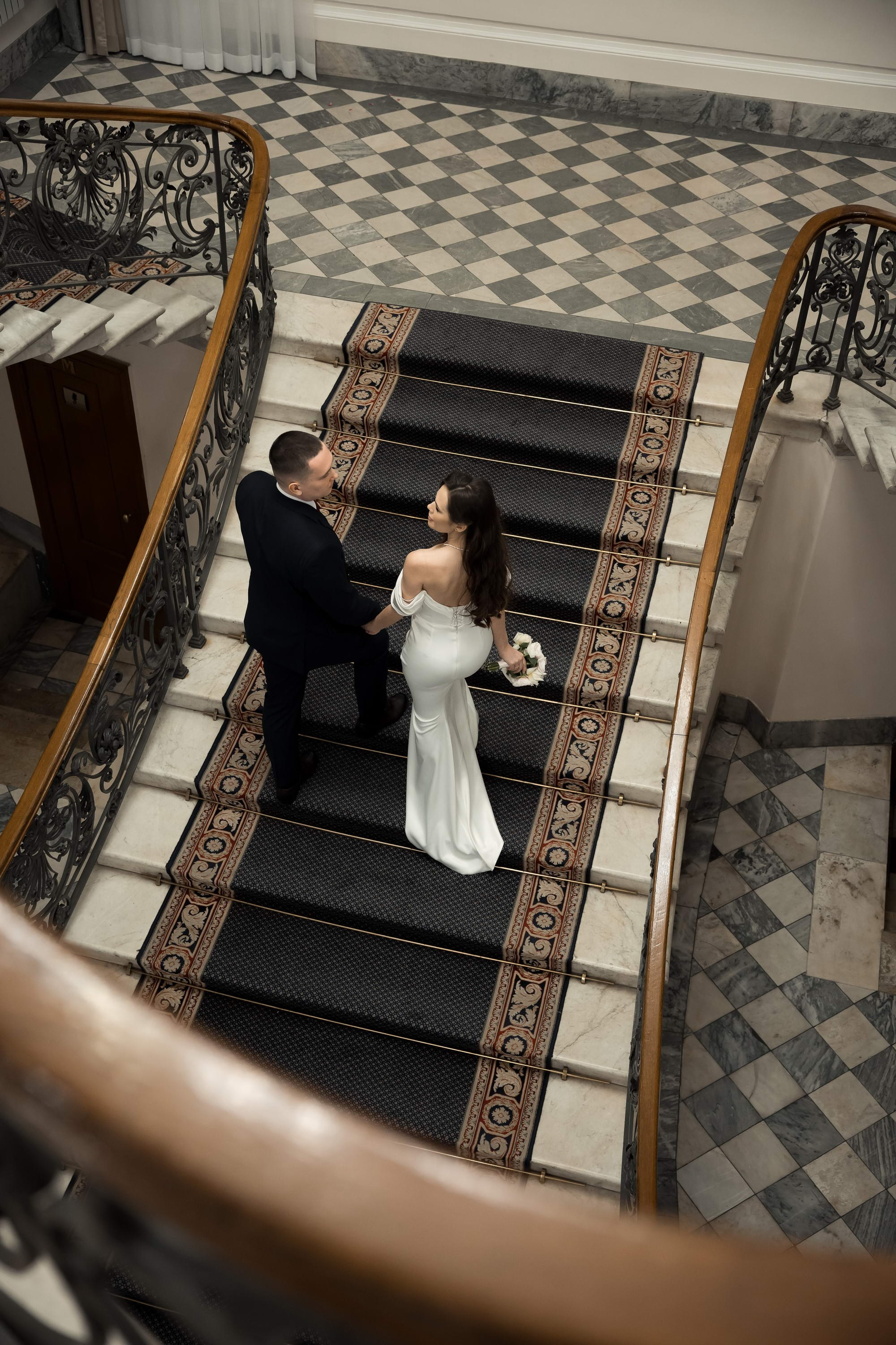 Свадебная фотосессия на Фурштатской. Свадебный фотограф Игорь Брундасов 8PHOTO на свадьбу венчание загс СПб