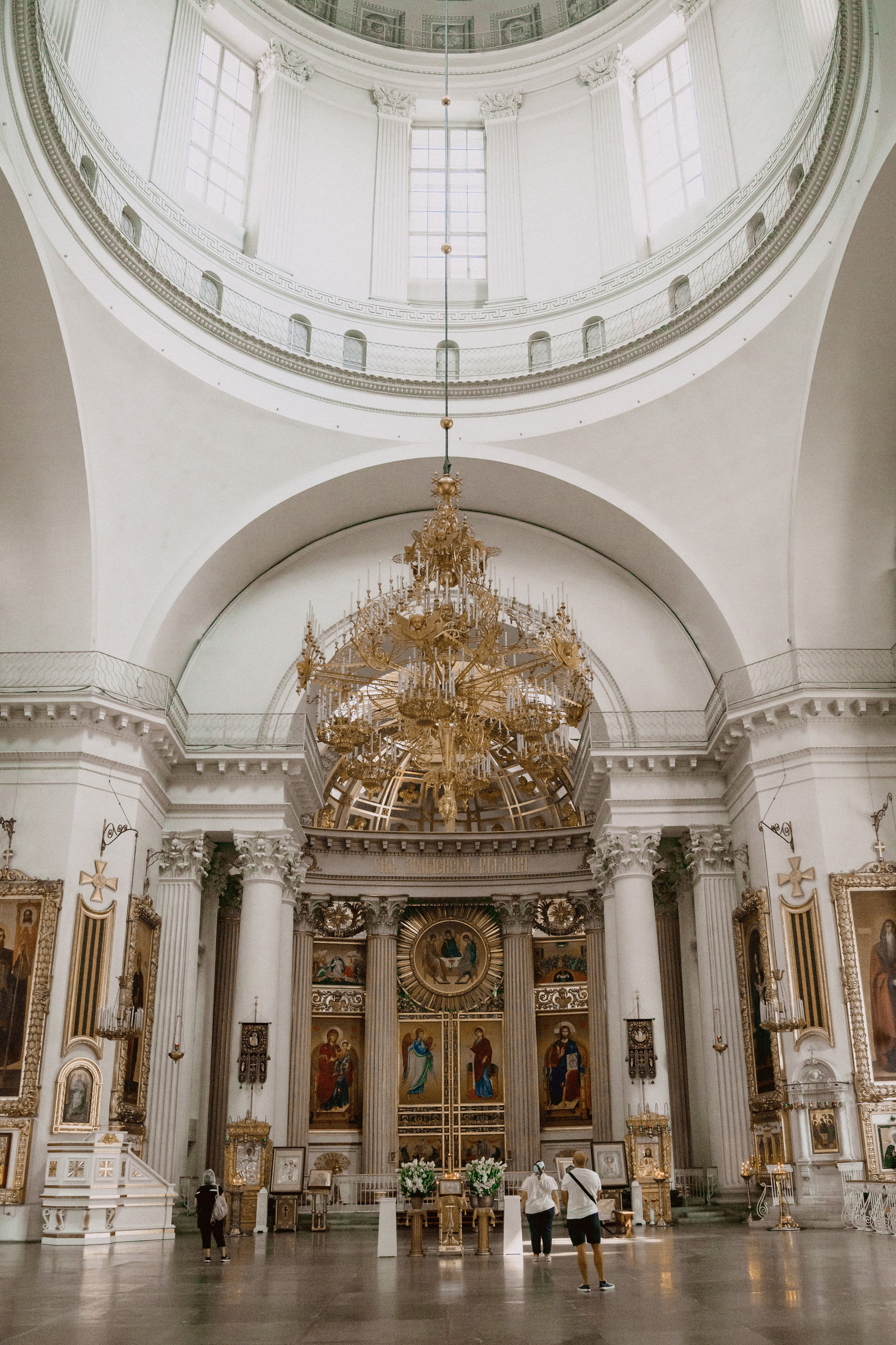 Крещение в Троице-Измайловском соборе. Семейный фотограф и видеограф Алёна Ким