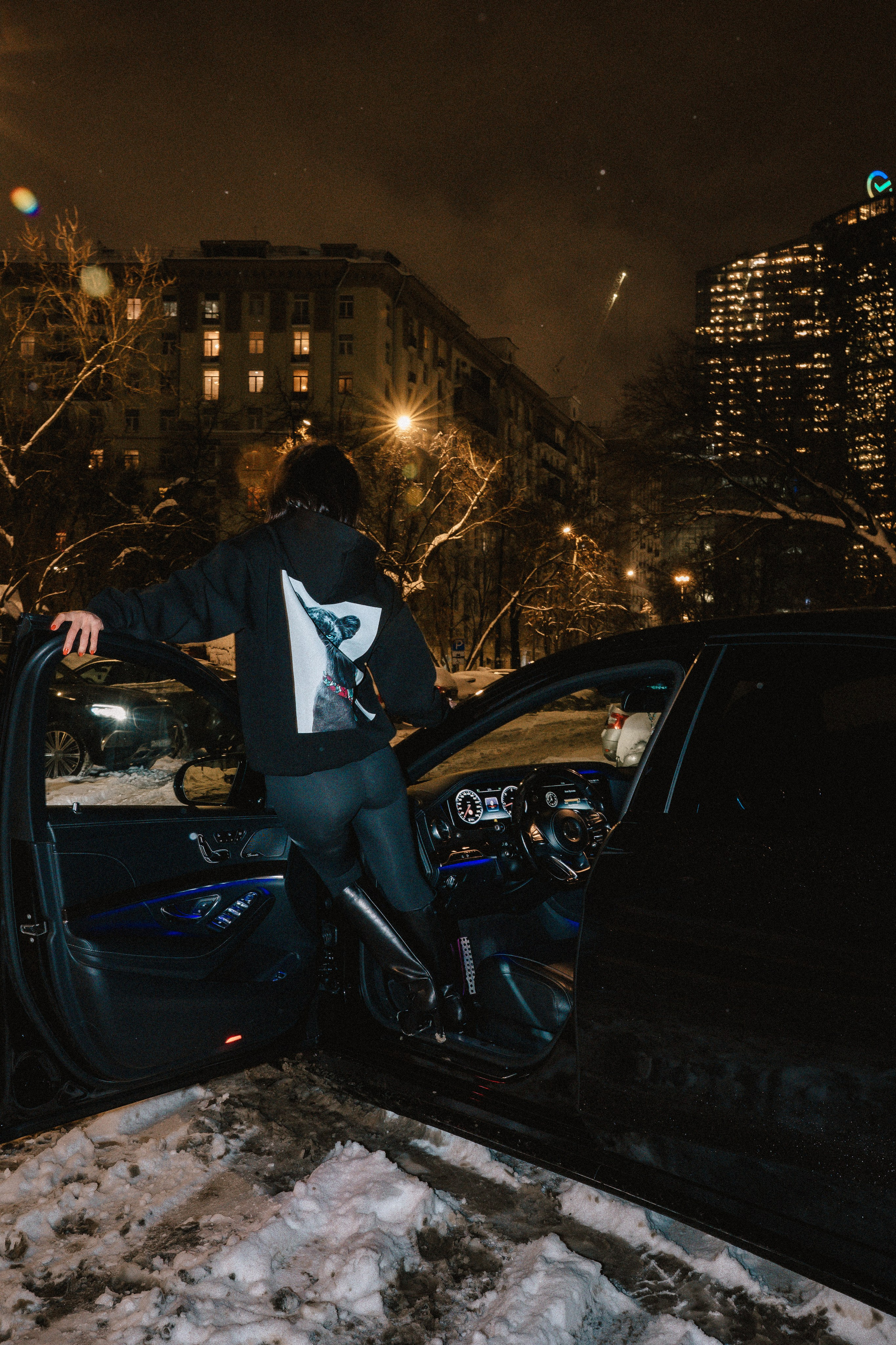 МАРИНА. Я фотограф из Москвы к Вашим услугам