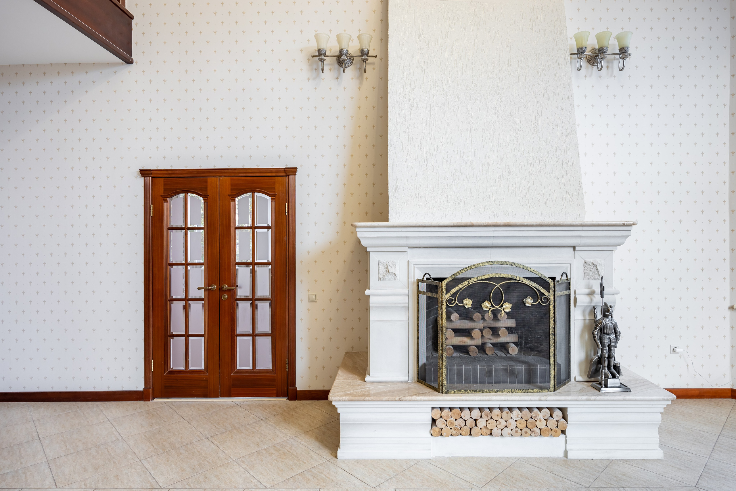 Дом для продажи в СНТ «Исток». Интерьерный фотограф в Москве Сергей Чекмезов