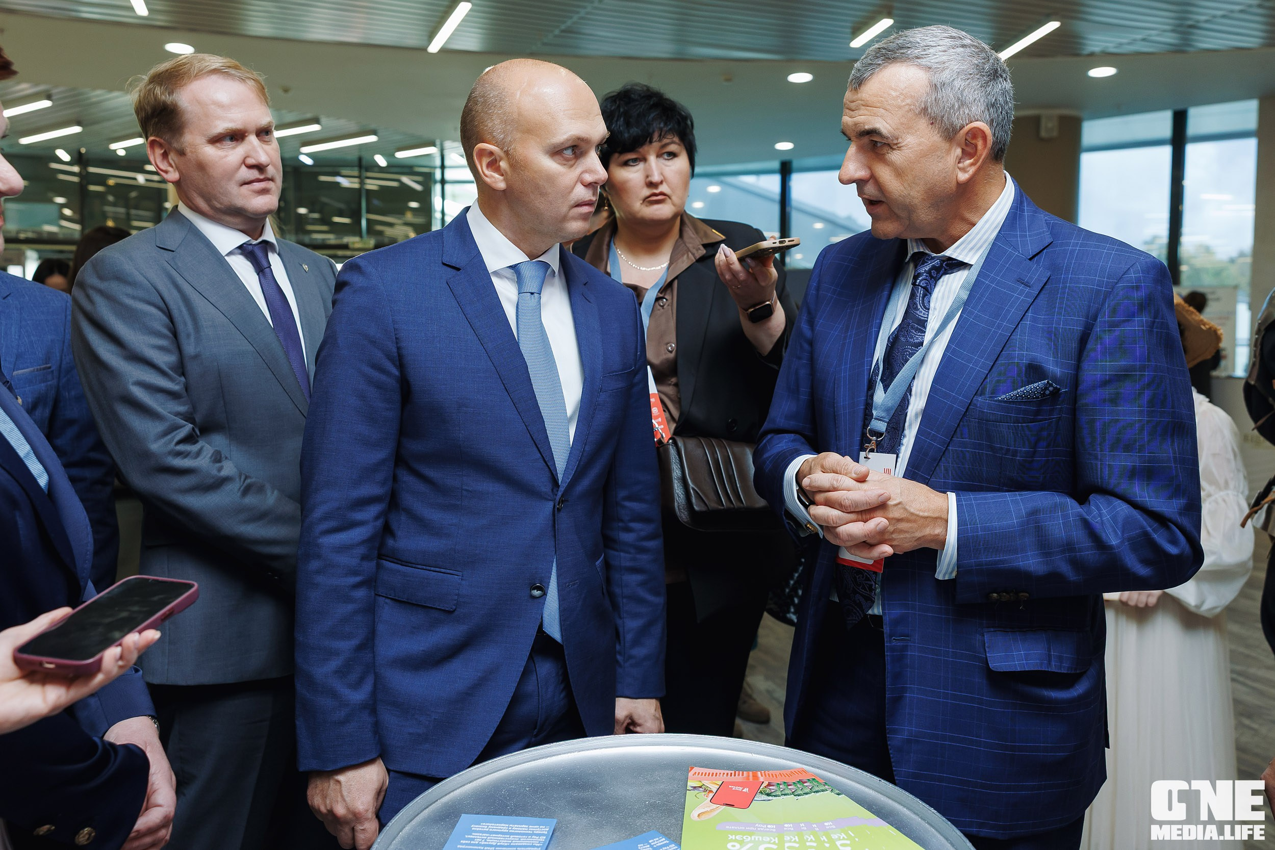 Фоторепортаж VII Международный форум «Вселенная бизнеса. Время Побед». One Media Life: фоторепортажи, фотоотчеты с мероприятий и заведений