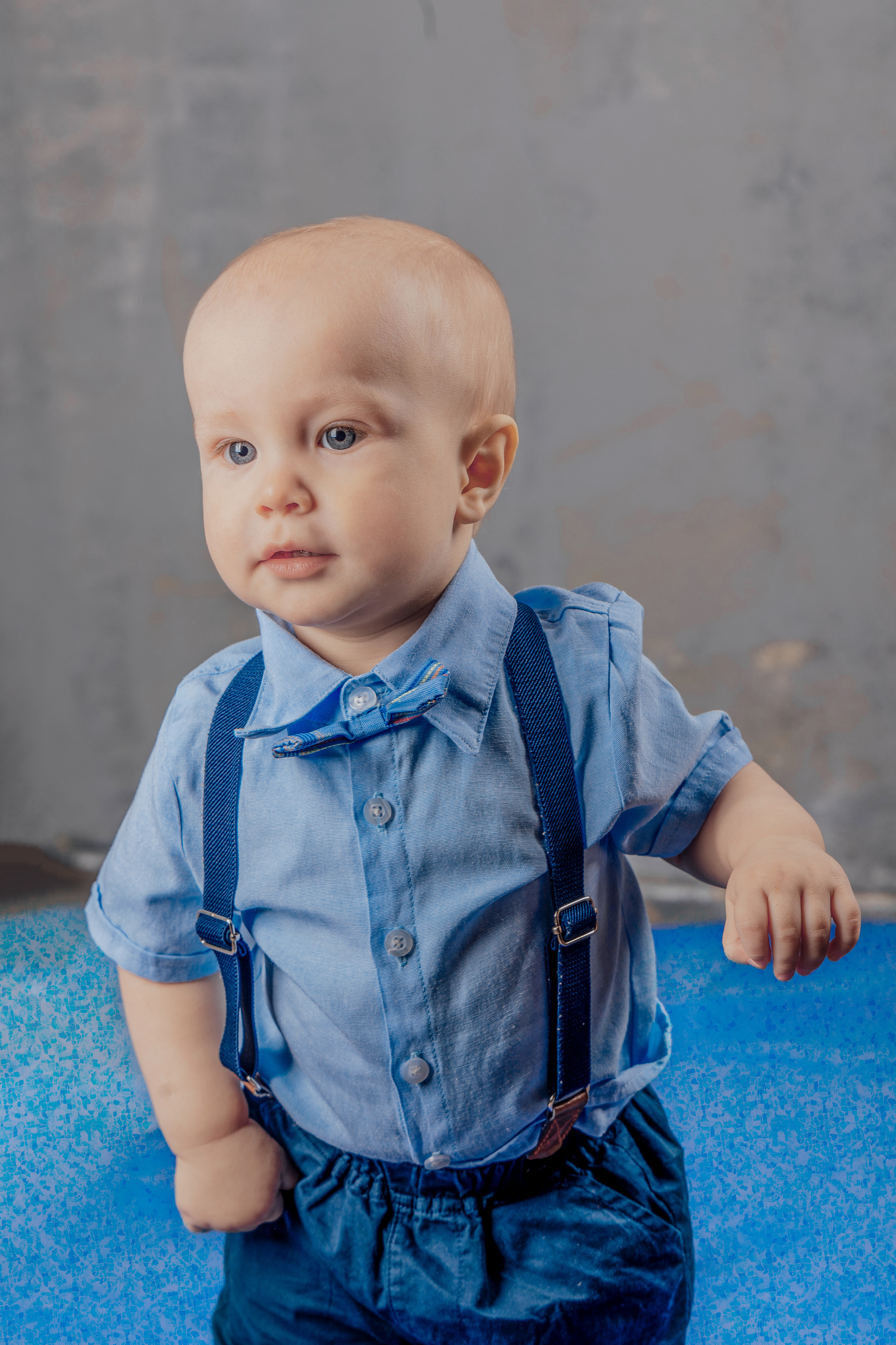 Мама, папа и малыш на воздушном шаре. Фотограф Владимир Роля