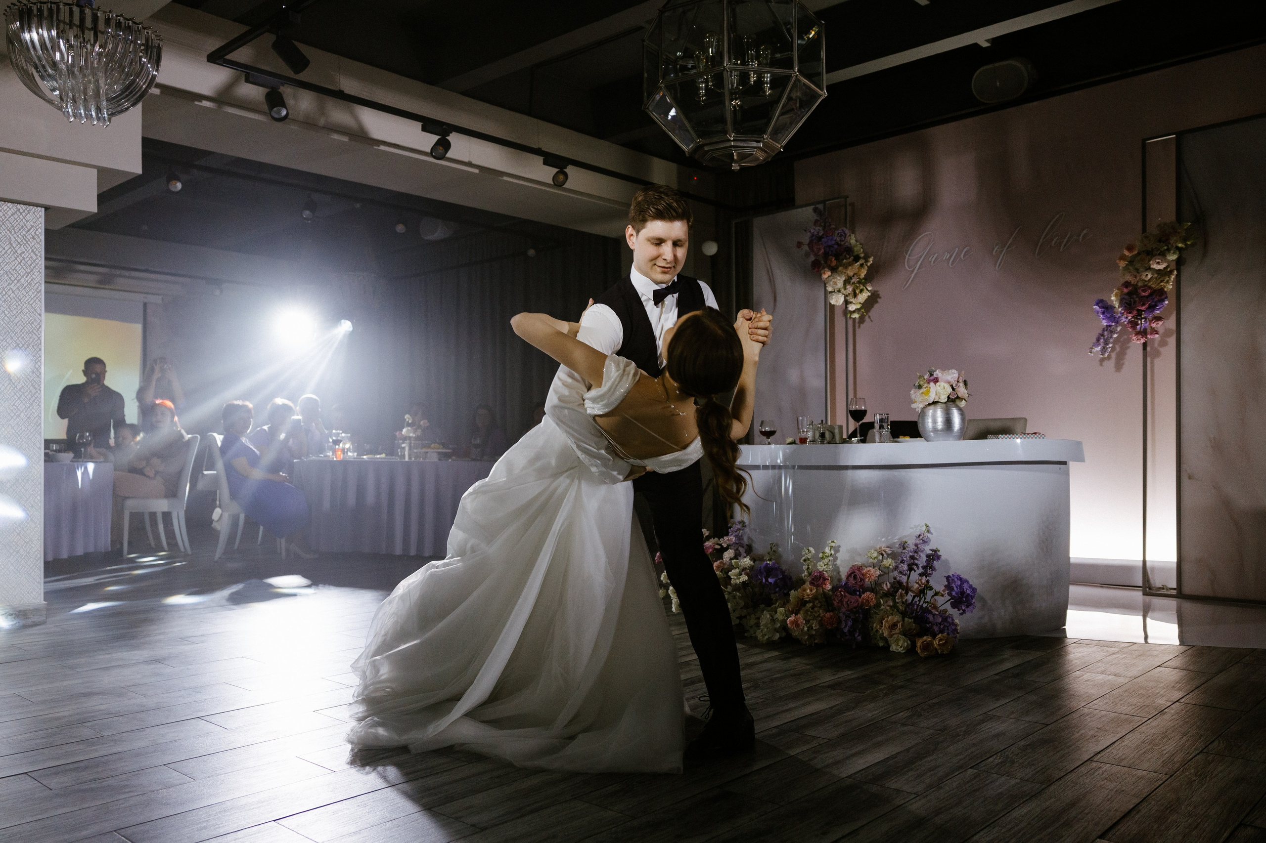 Денис и Юлия. Dieci. Свадебный фотограф Балчугова Мария Екатеринбург