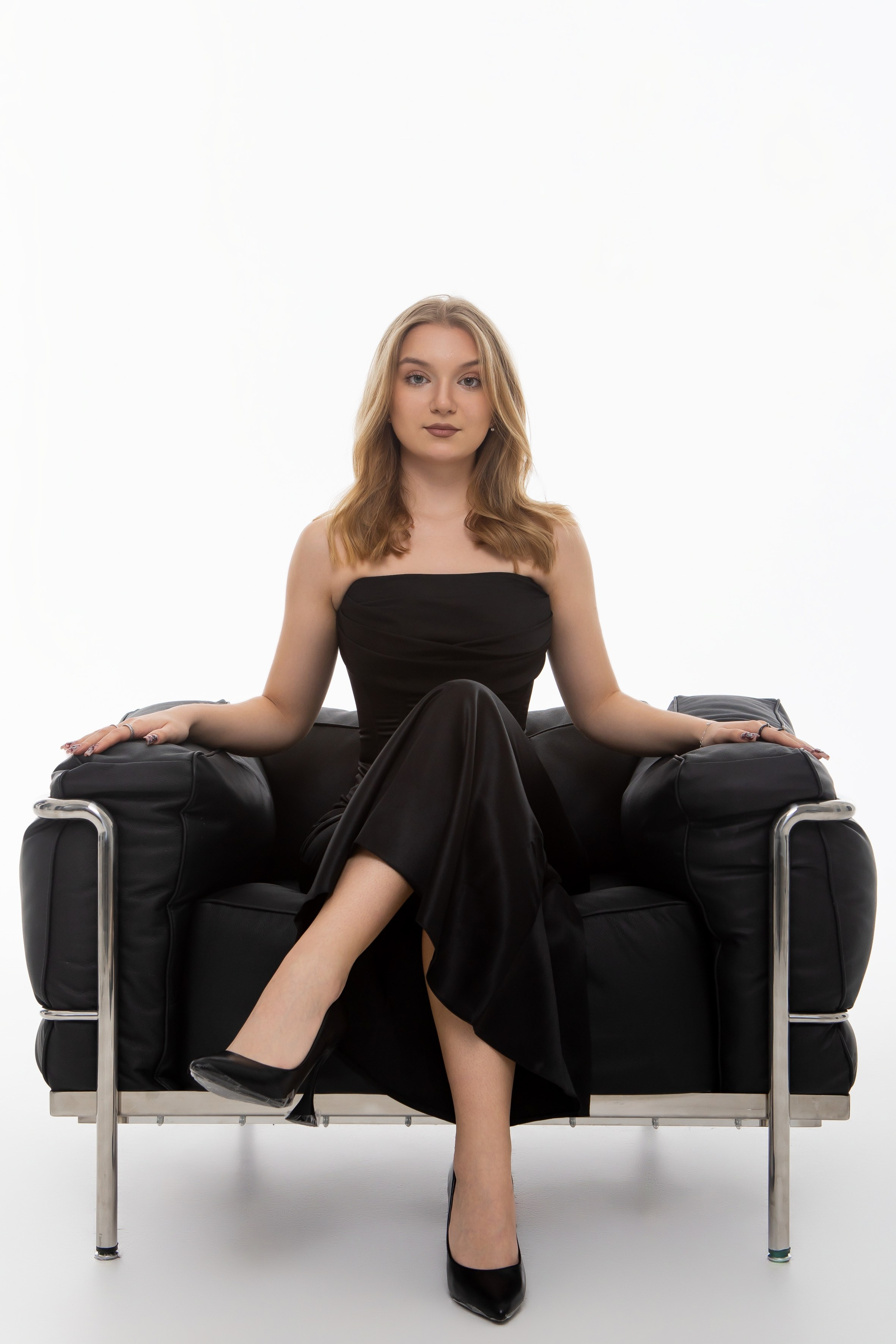 Студия Гимназия 12 11 А 2024 г. Свадебный и портретный Фотограф в Липецке Дмитрий Котюков