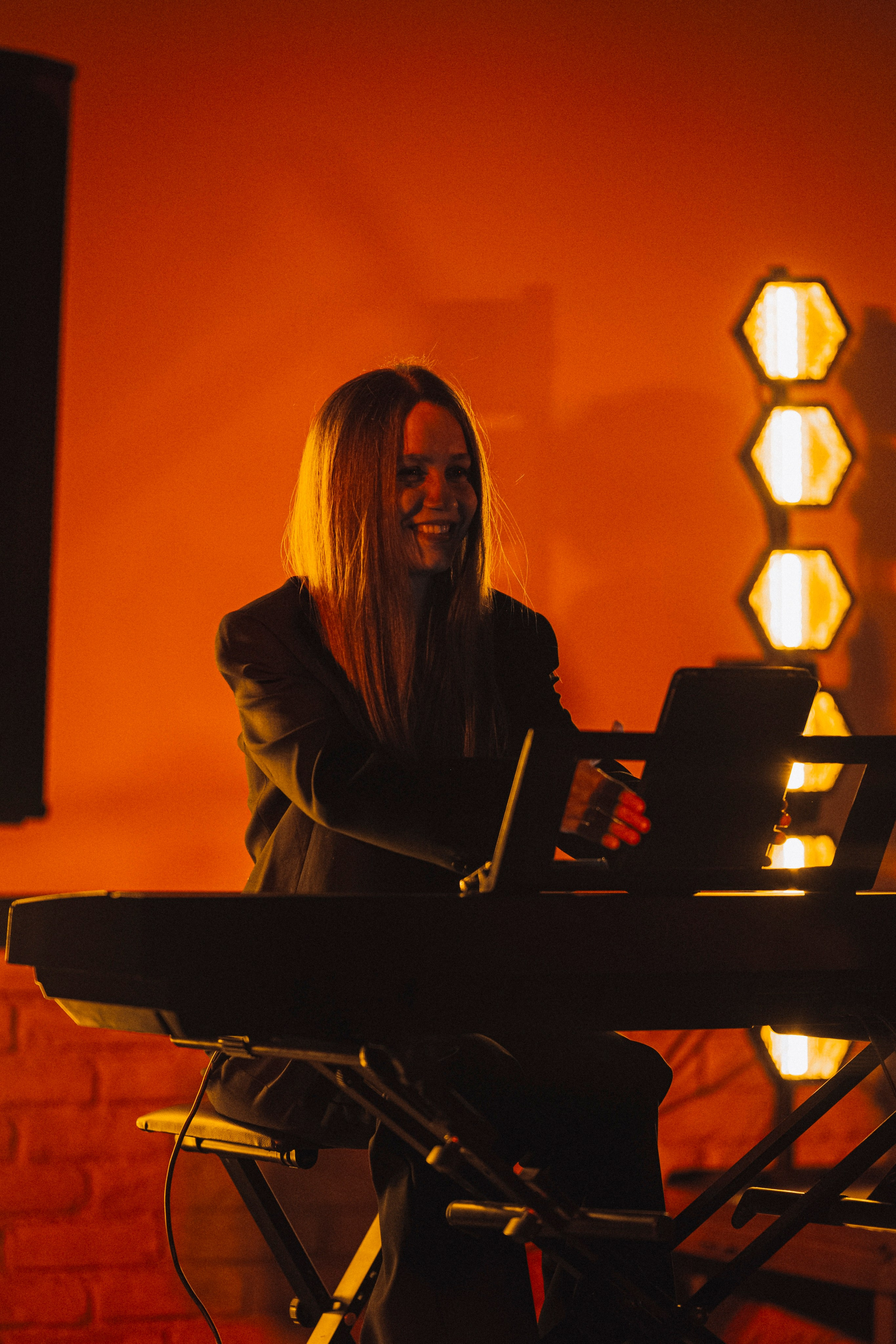 Play Vinyl Band. Главная