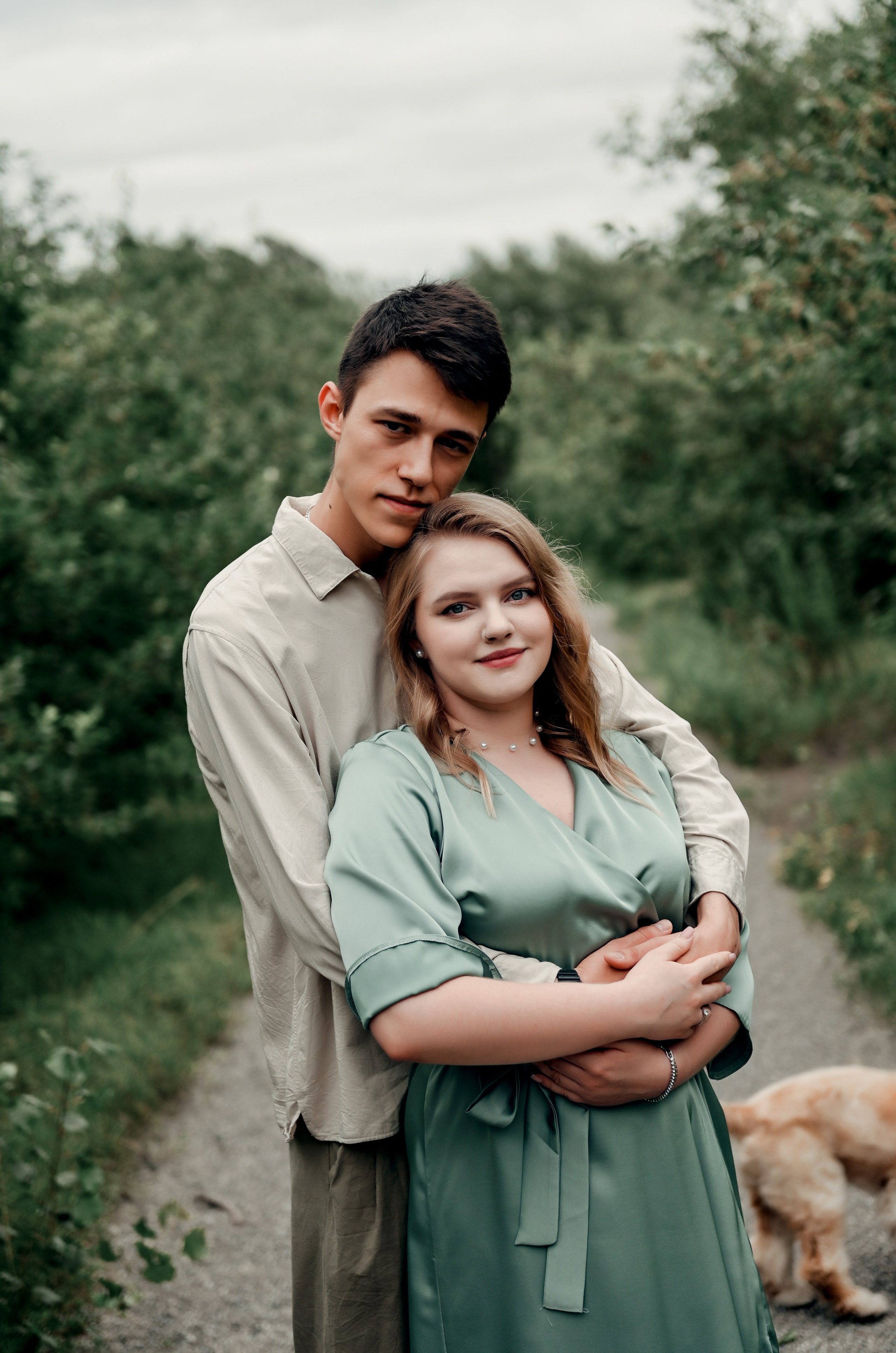 Love story прогулка вместе с песиком))). Свадебный, семейный, детский, контент фотограф в Омске Максим Ильин