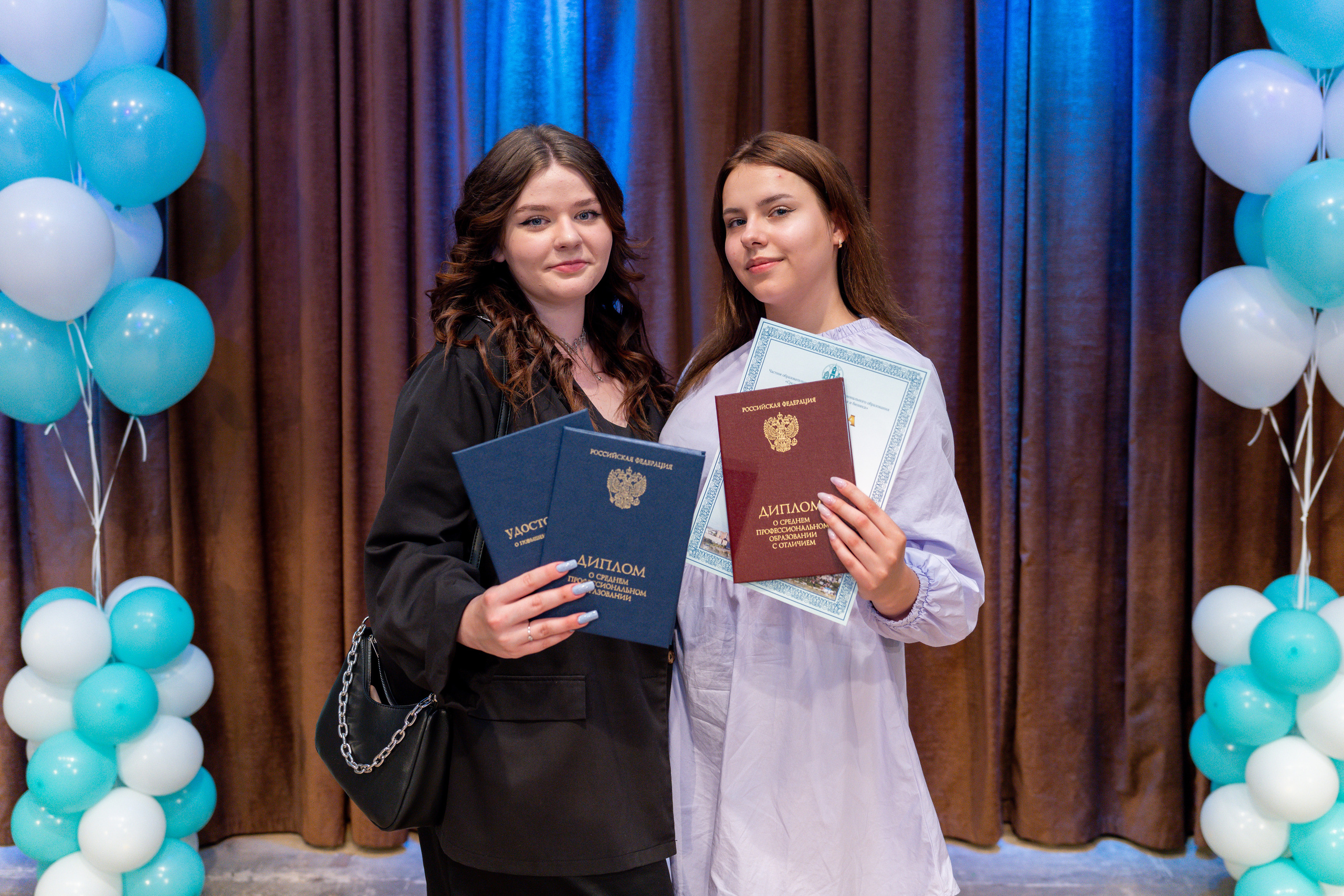 Школьное фото. Школьный фотограф. Фотограф в школу. Видеограф Алексей Жарков