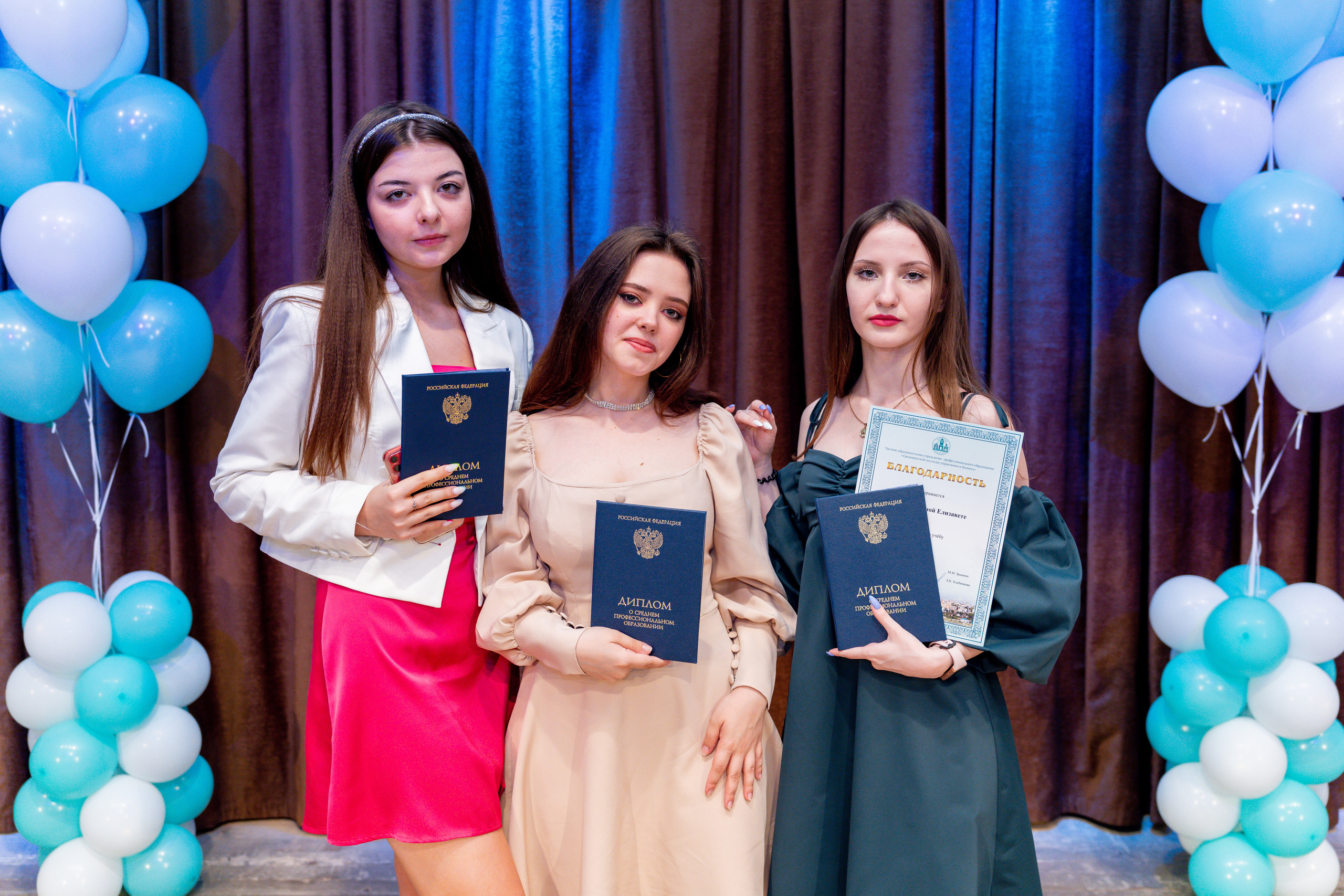 Школьное фото. Школьный фотограф. Фотограф в школу. Видеограф Алексей Жарков