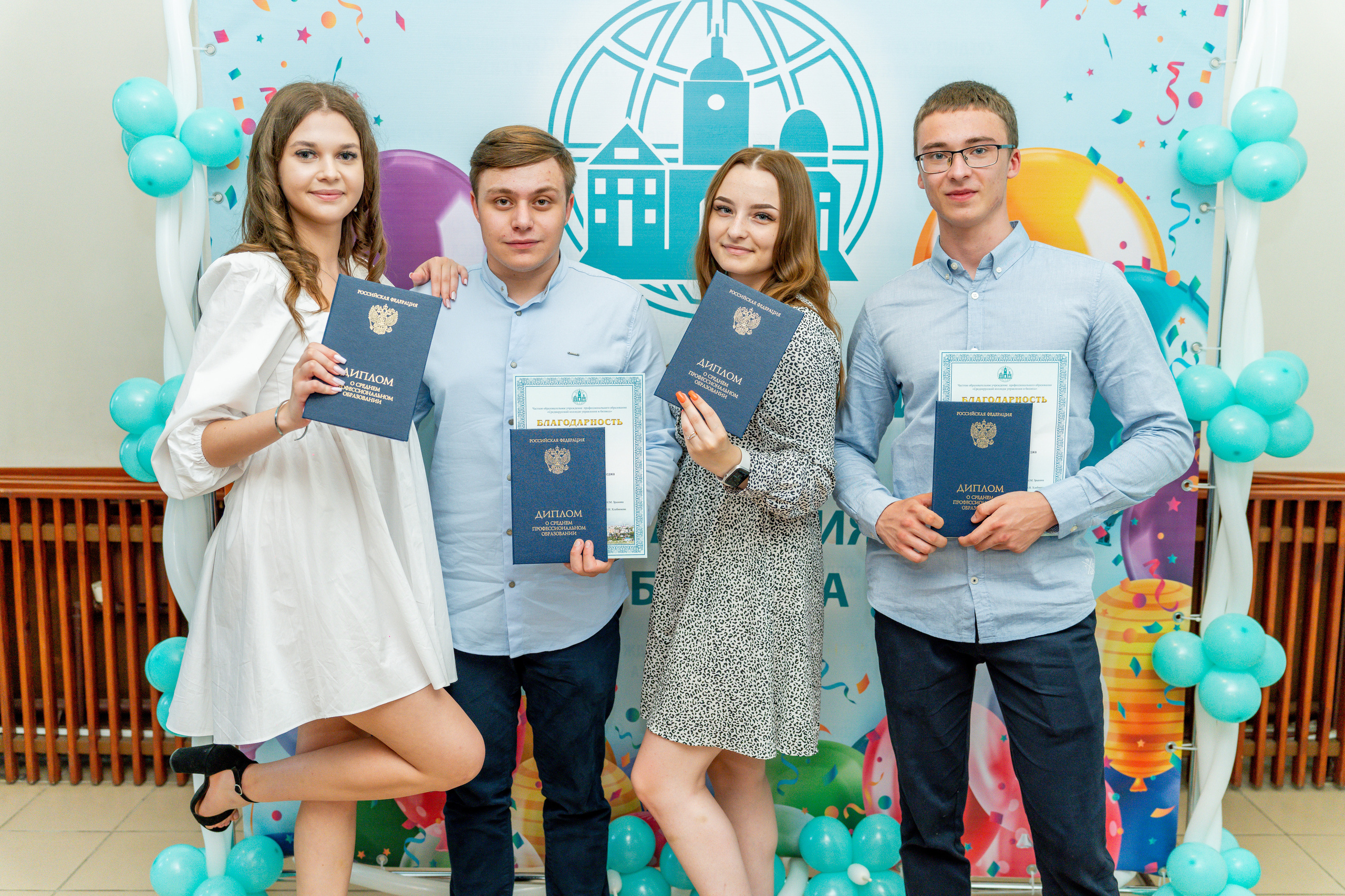 Школьное фото. Школьный фотограф. Фотограф в школу. Видеограф Алексей Жарков