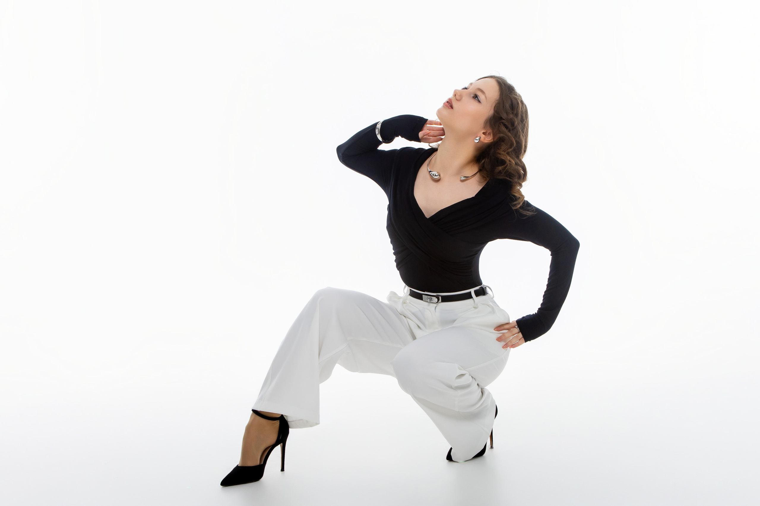 Студия Гимназия 12 11 А 2024 г. Свадебный и портретный Фотограф в Липецке Дмитрий Котюков