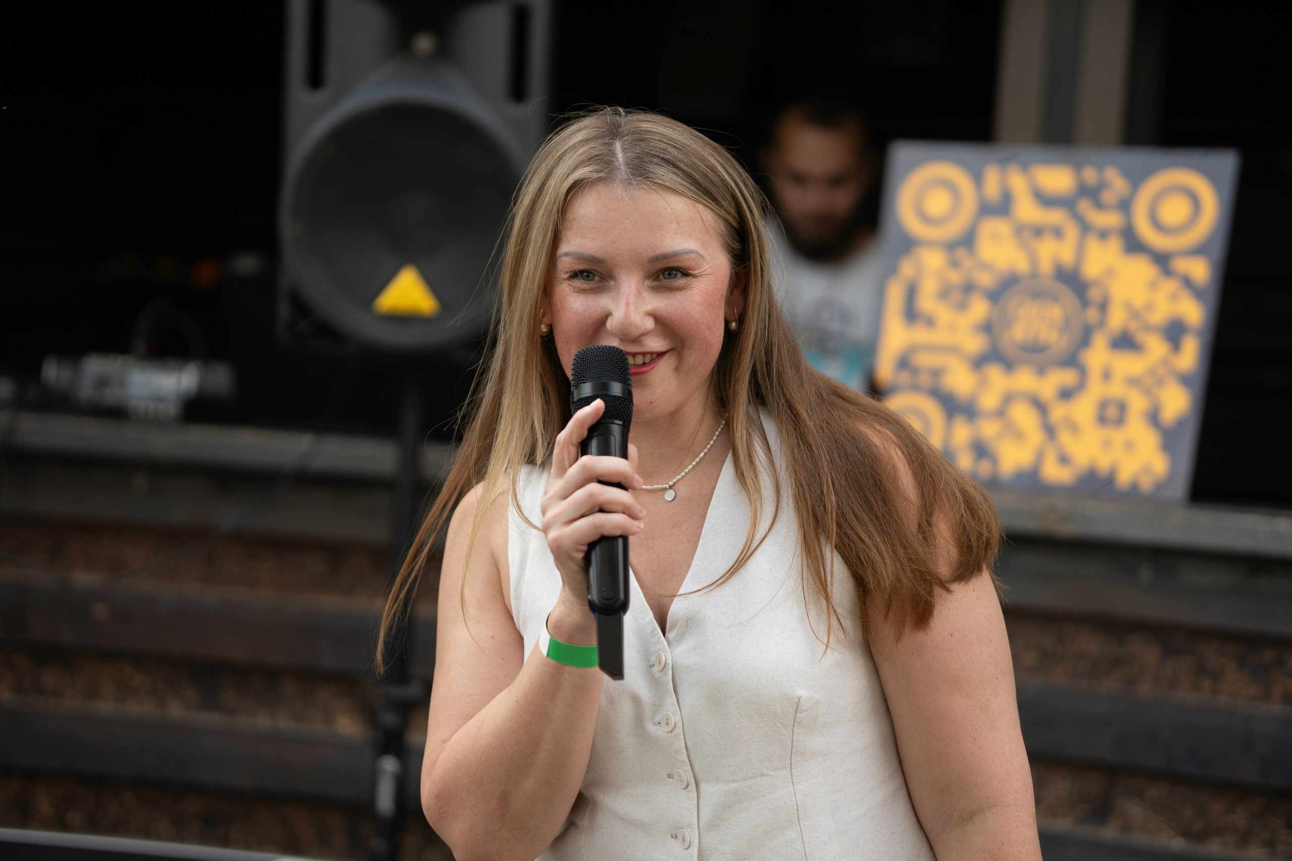 BBQ Безлимит (Bahnhof). Maxon Magnusson