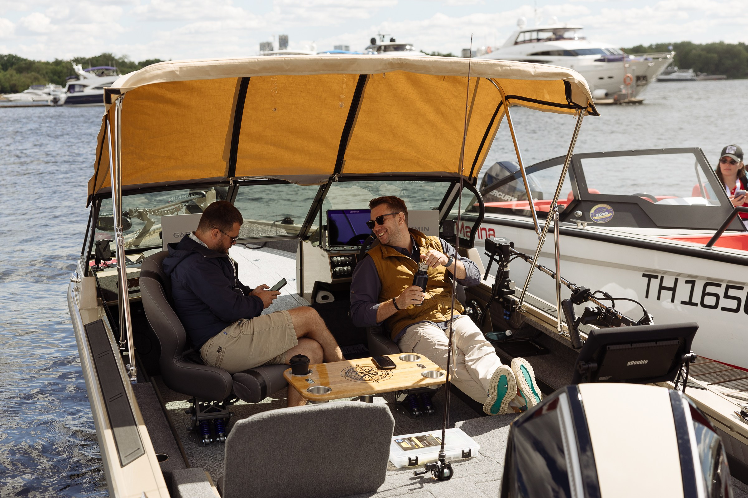 Выставка яхт и катеров. Ryal Yacht Club. Фотограф в Москве