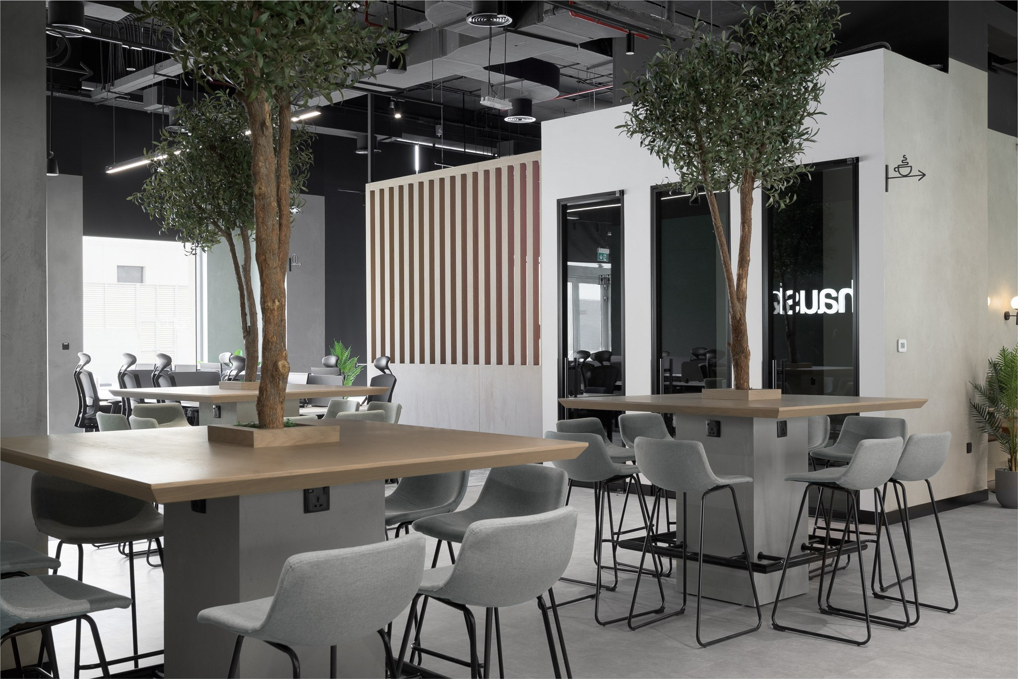 Hausandhaus. Interior photographer in Dubai, Vitalii Grishkov