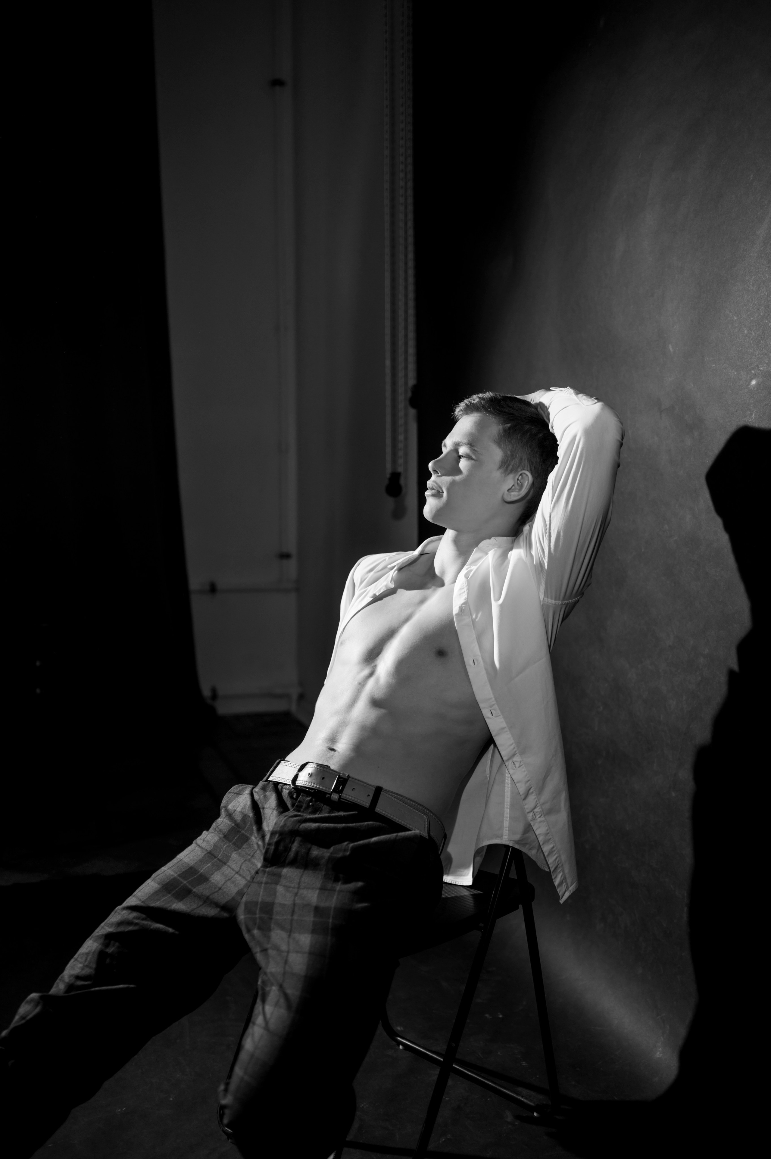 Модель для предметной съемки Герман id 29 034 С.-Пб| Sale Easy