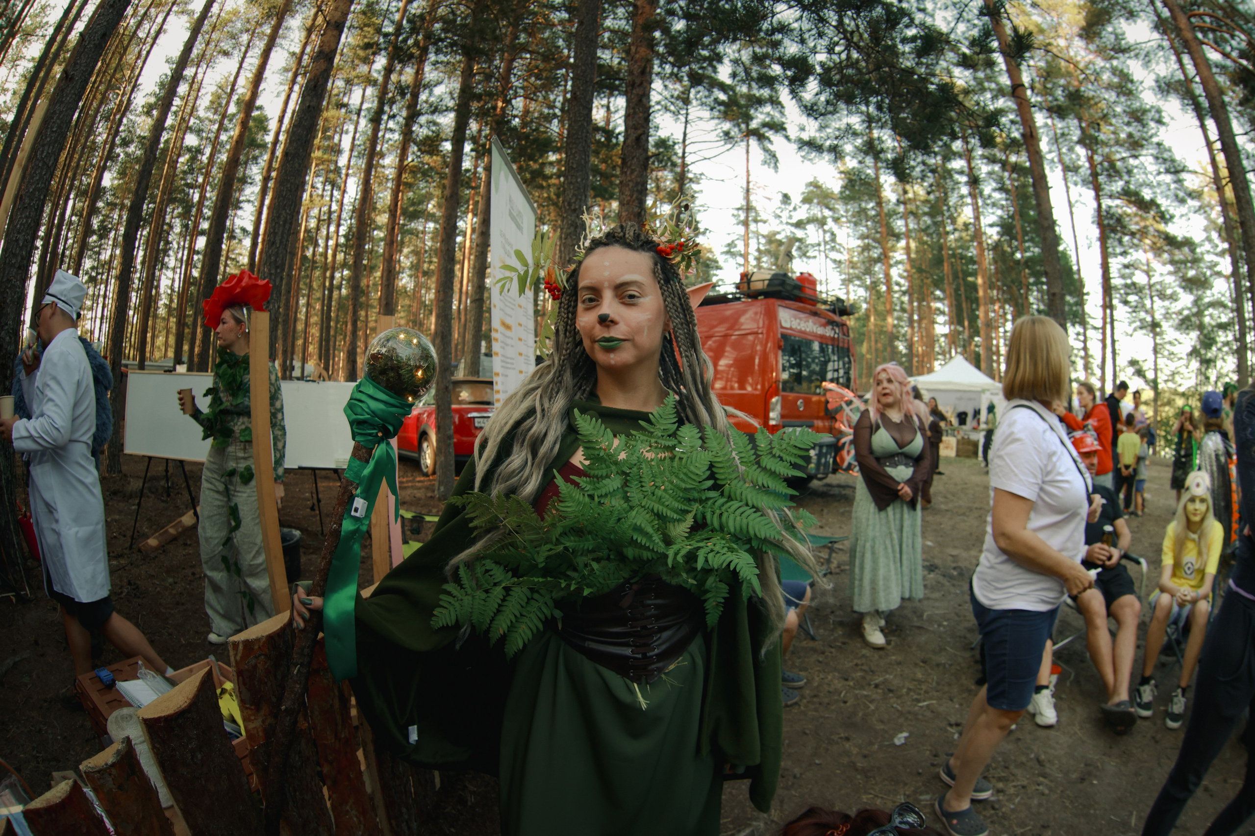 Фестиваль Hello Camper закрытие 2024. Репортажный и портретный фотограф в Санктпетербурге. Видиосъемка мероприятий в Санкт-Петербурге