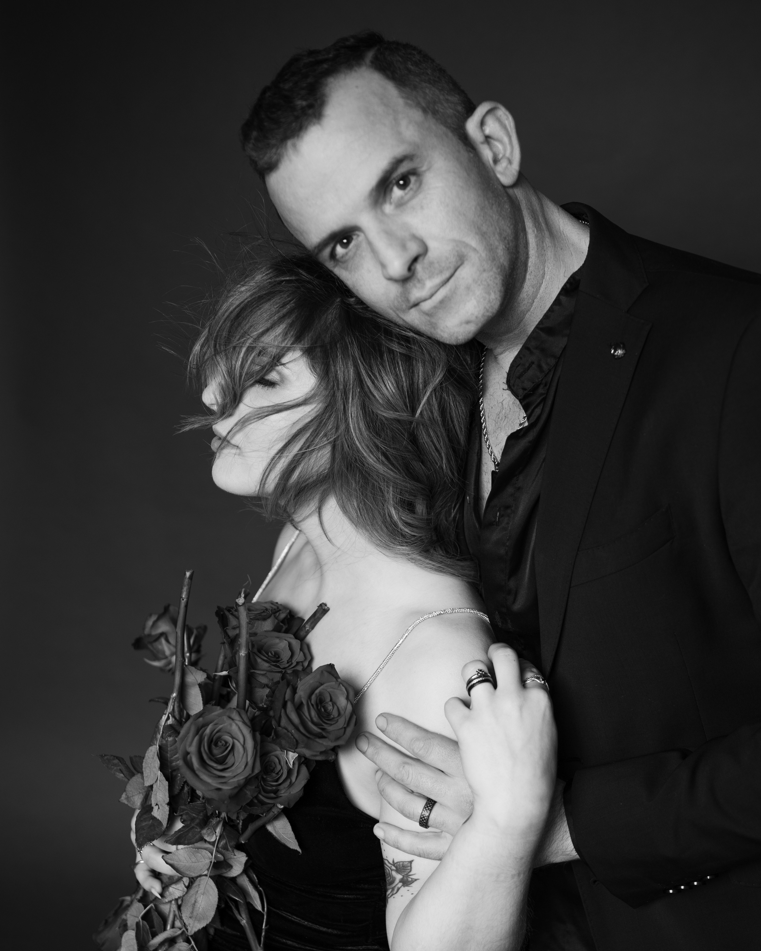 ANA and NELSON. Studio. Anastasiia Antoniuk portrait, family and couple photographer, Portugal