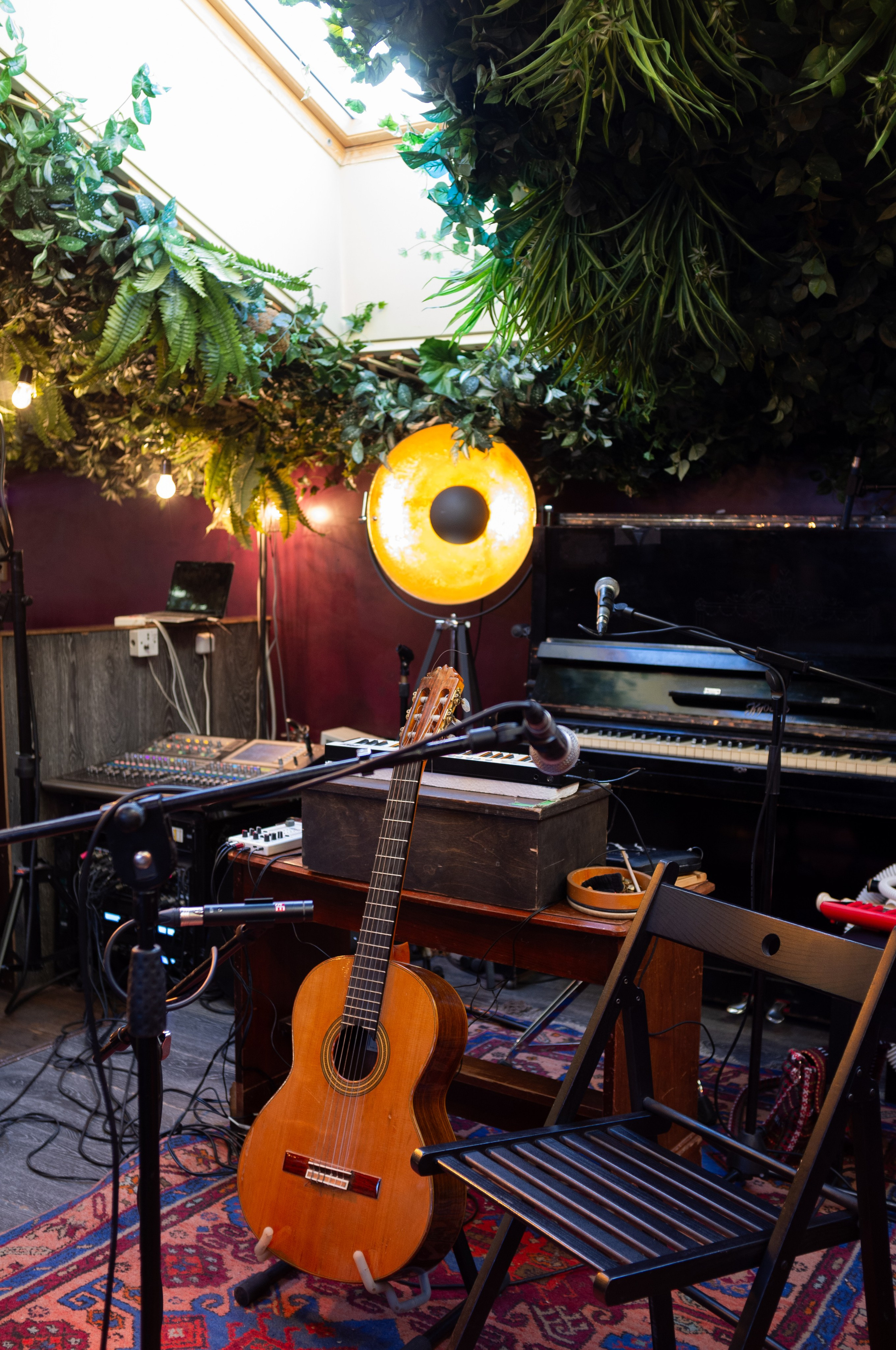 Китайский джаз и этника. Бронислав Виногродский в Kozlov club. Искусство фотографии. Мария Осокина