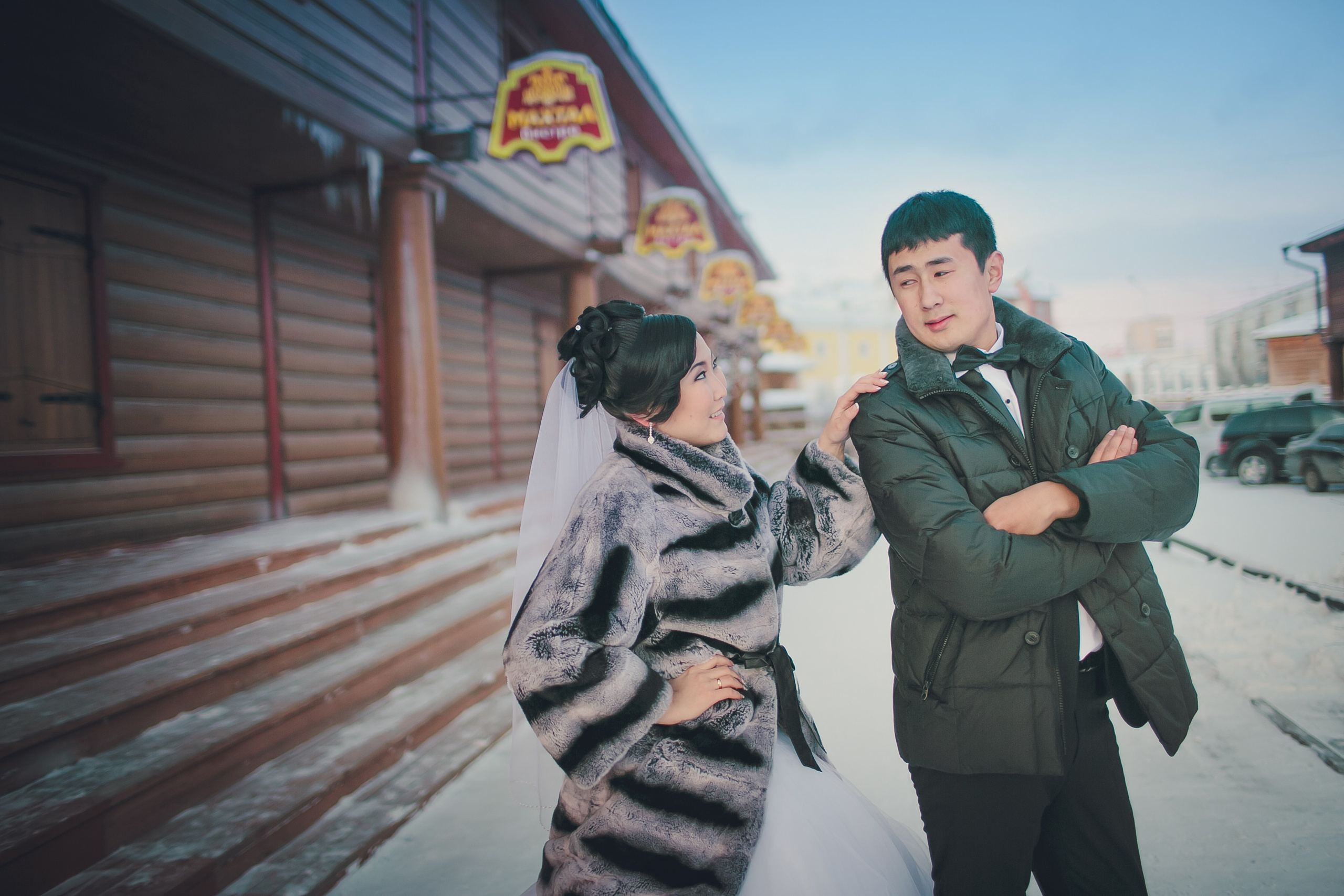 Зимнее свадебное фото. Фотограф Надежда Куин, Якутск