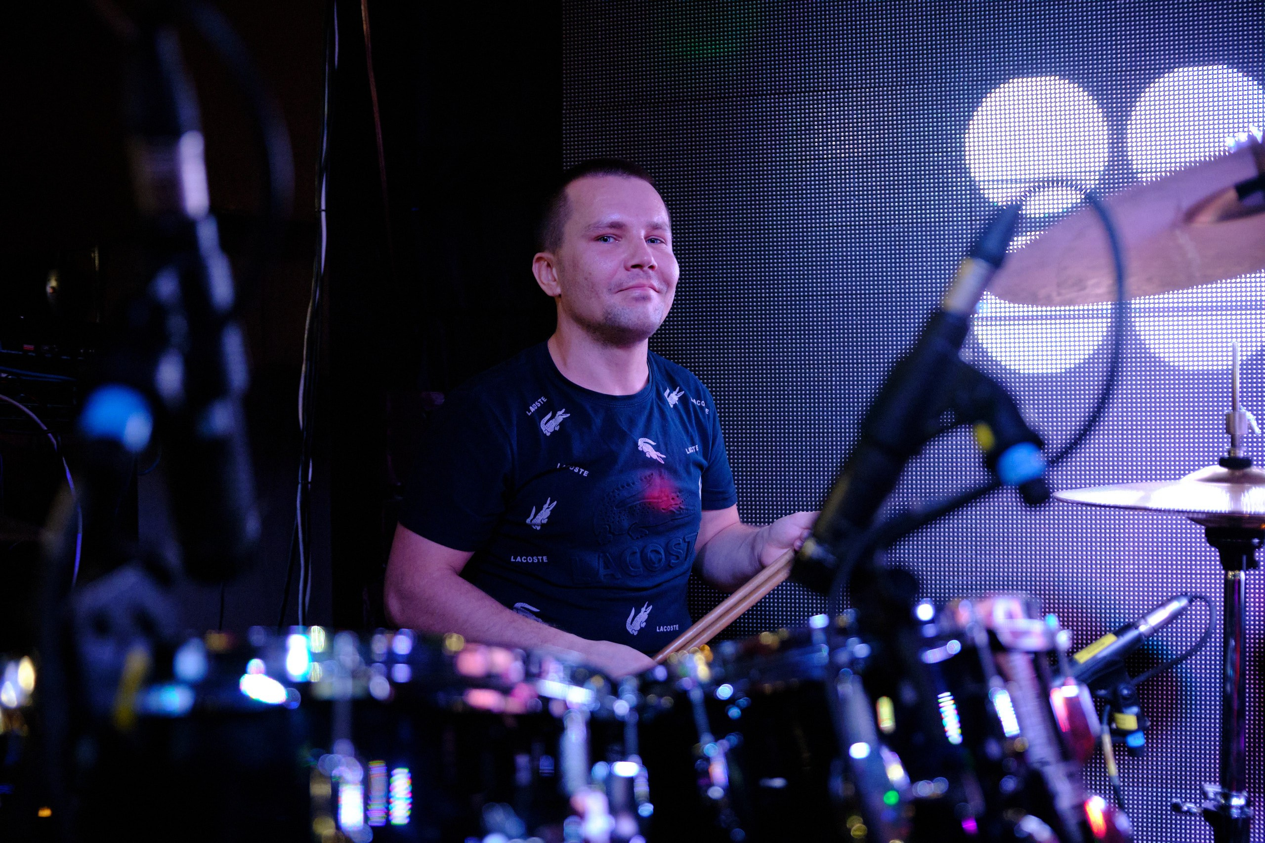 CocoBongo. Антон Ив