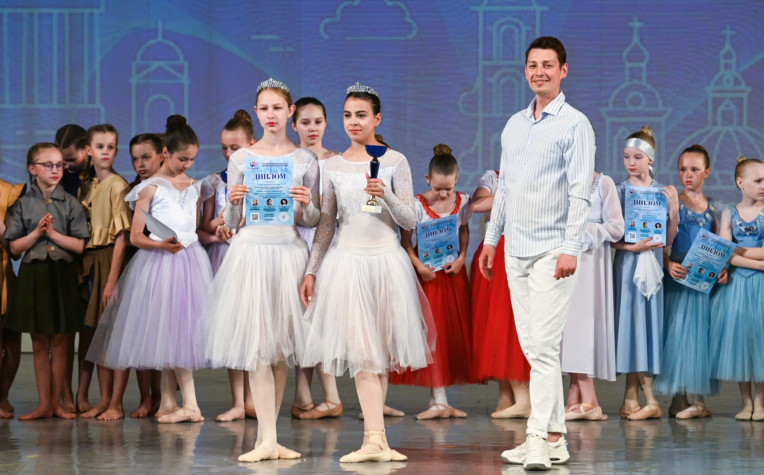 02.06.2025 «АртКомпас» Всероссийский фестиваль талантов «Невские встречи» г. Санкт-Петербург. Медиастудия Фото Концепт