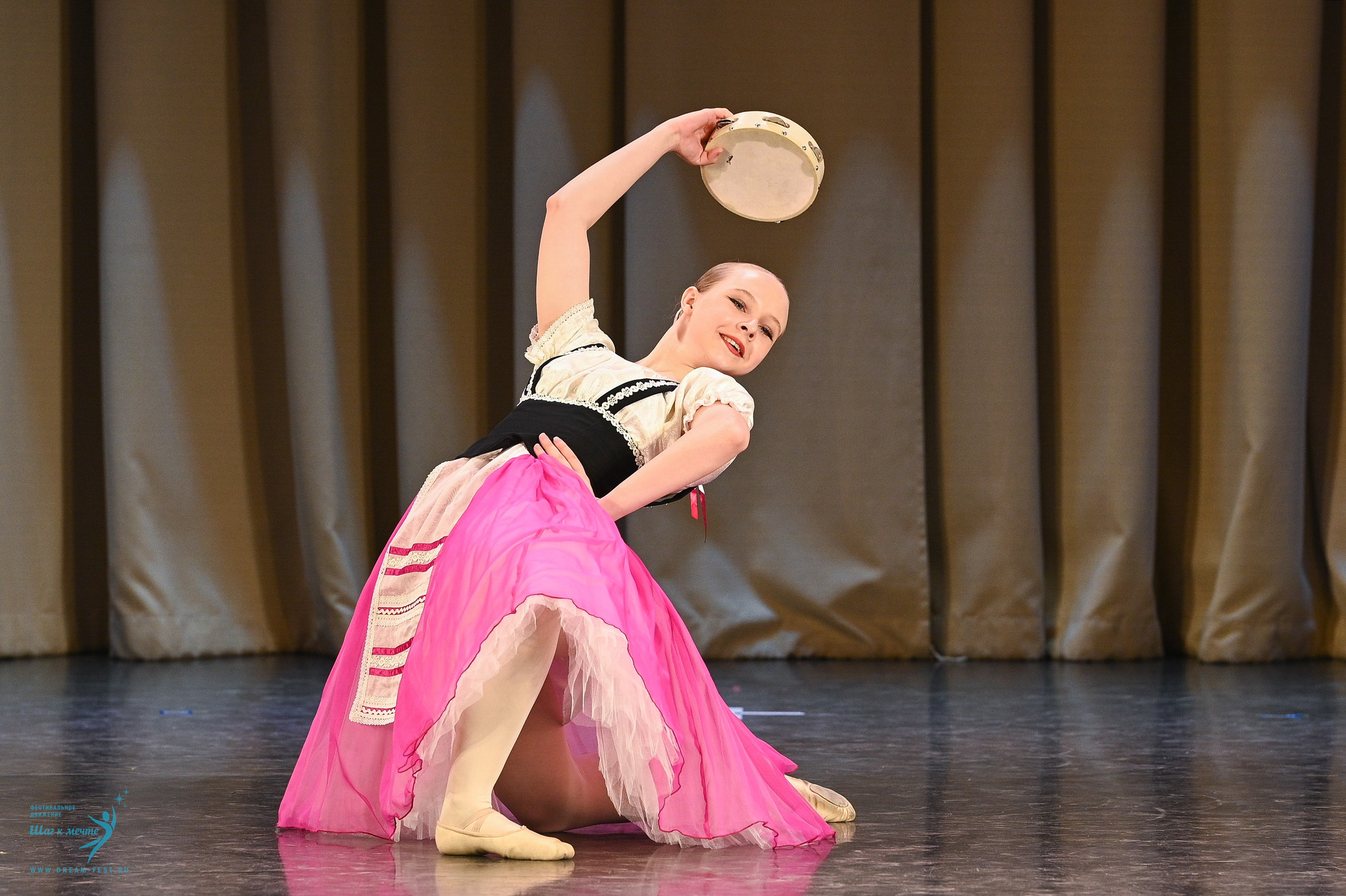 26.04.2025 Фестивальное движение «Шаг к мечте» г. Санкт-Петербург. Медиастудия Фото Концепт