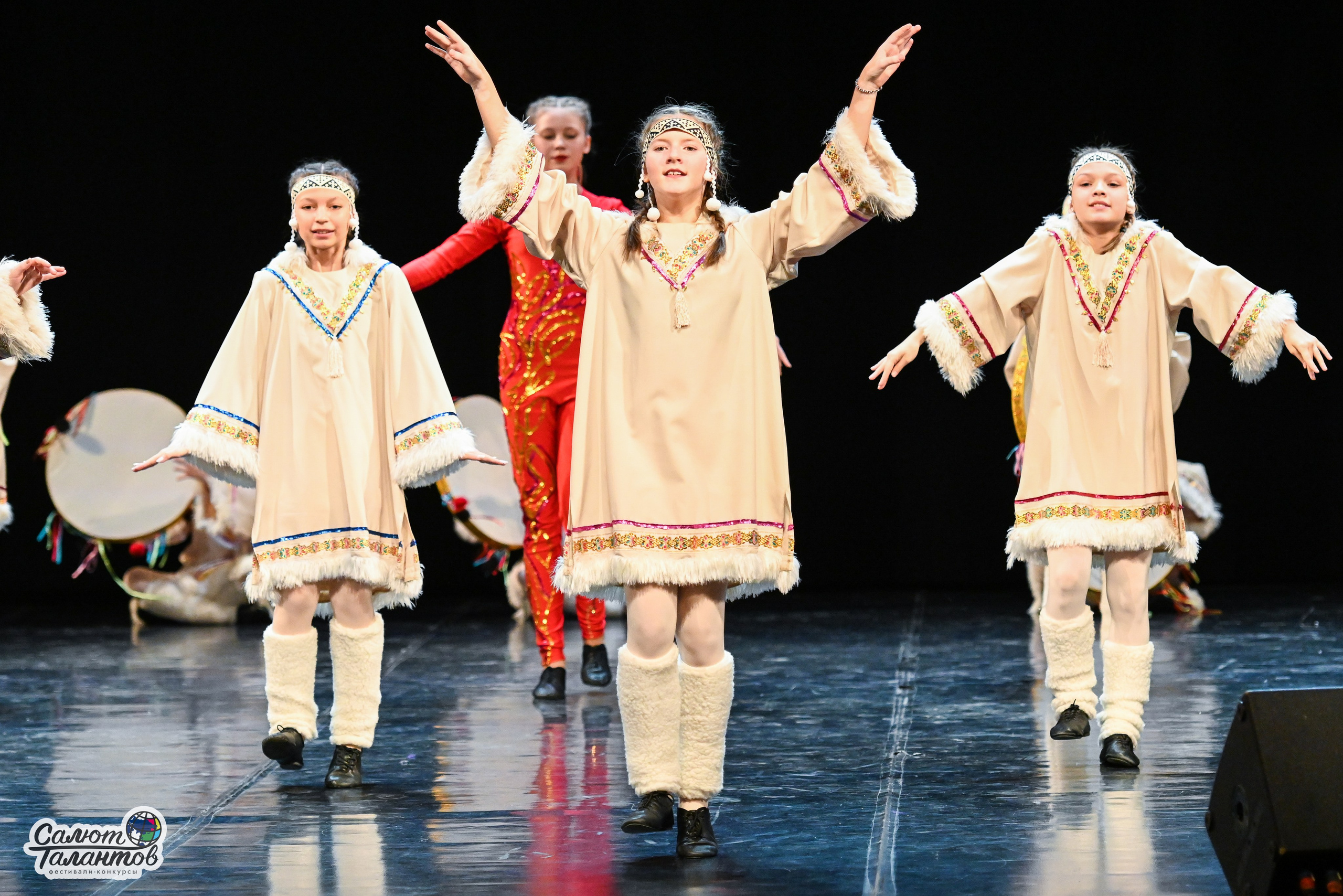 31.10.2024 6-й Международный Творческий Фестиваль-Конкурс «СЕРДЦЕ УРАЛА» г. Екб. Медиастудия Фото Концепт