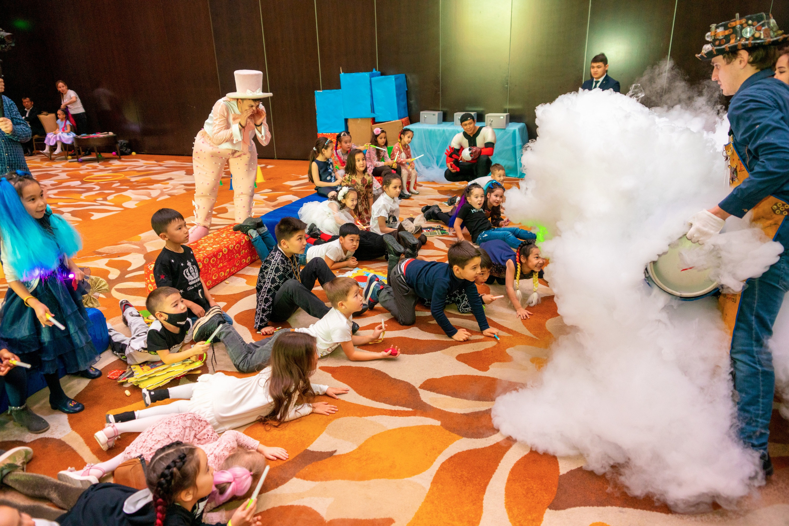 Детский день рождения 7 лет. Профессиональная съемка в Алматы