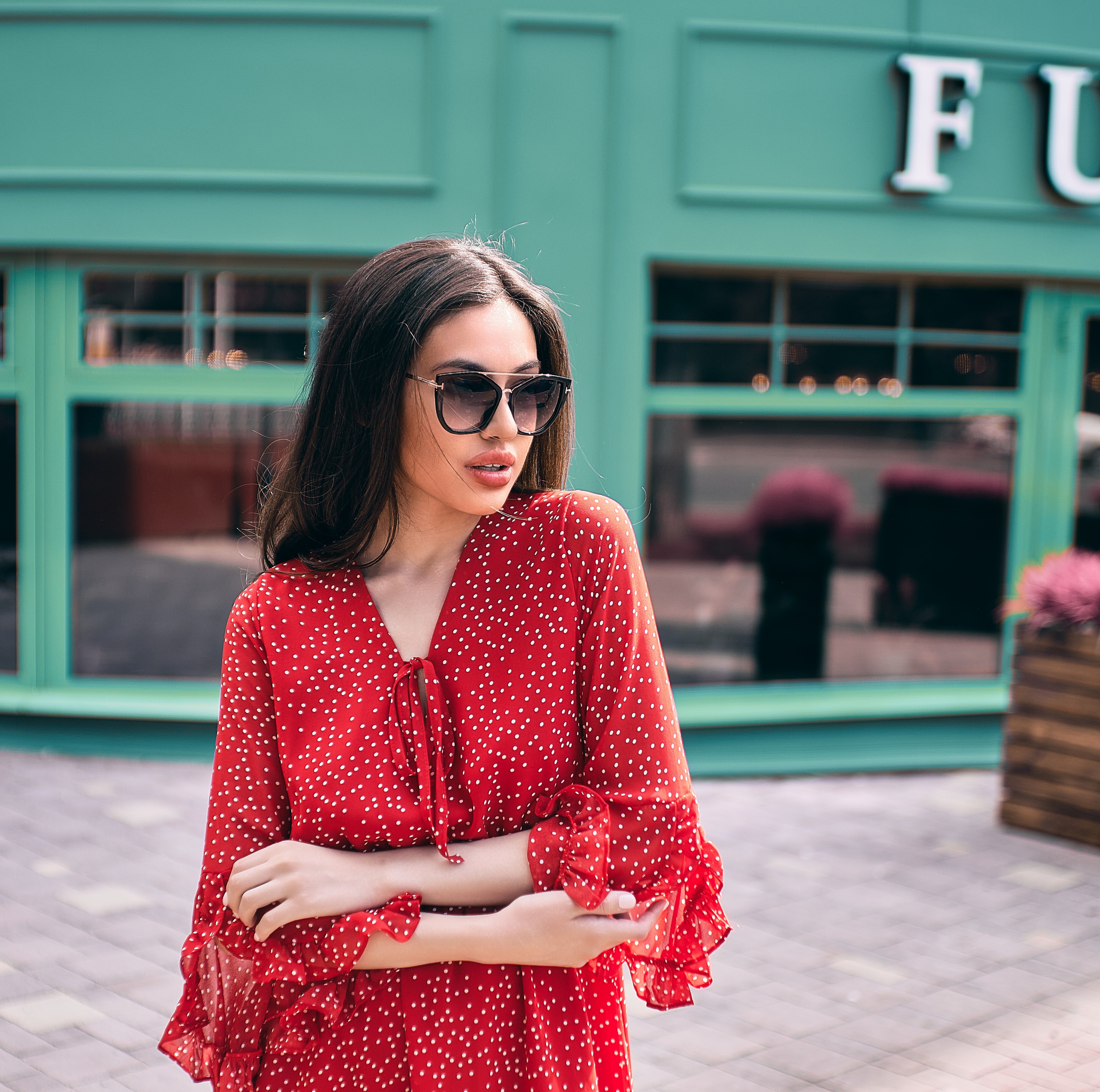 Уличная фотосессия. Профессиональная съемка в Алматы