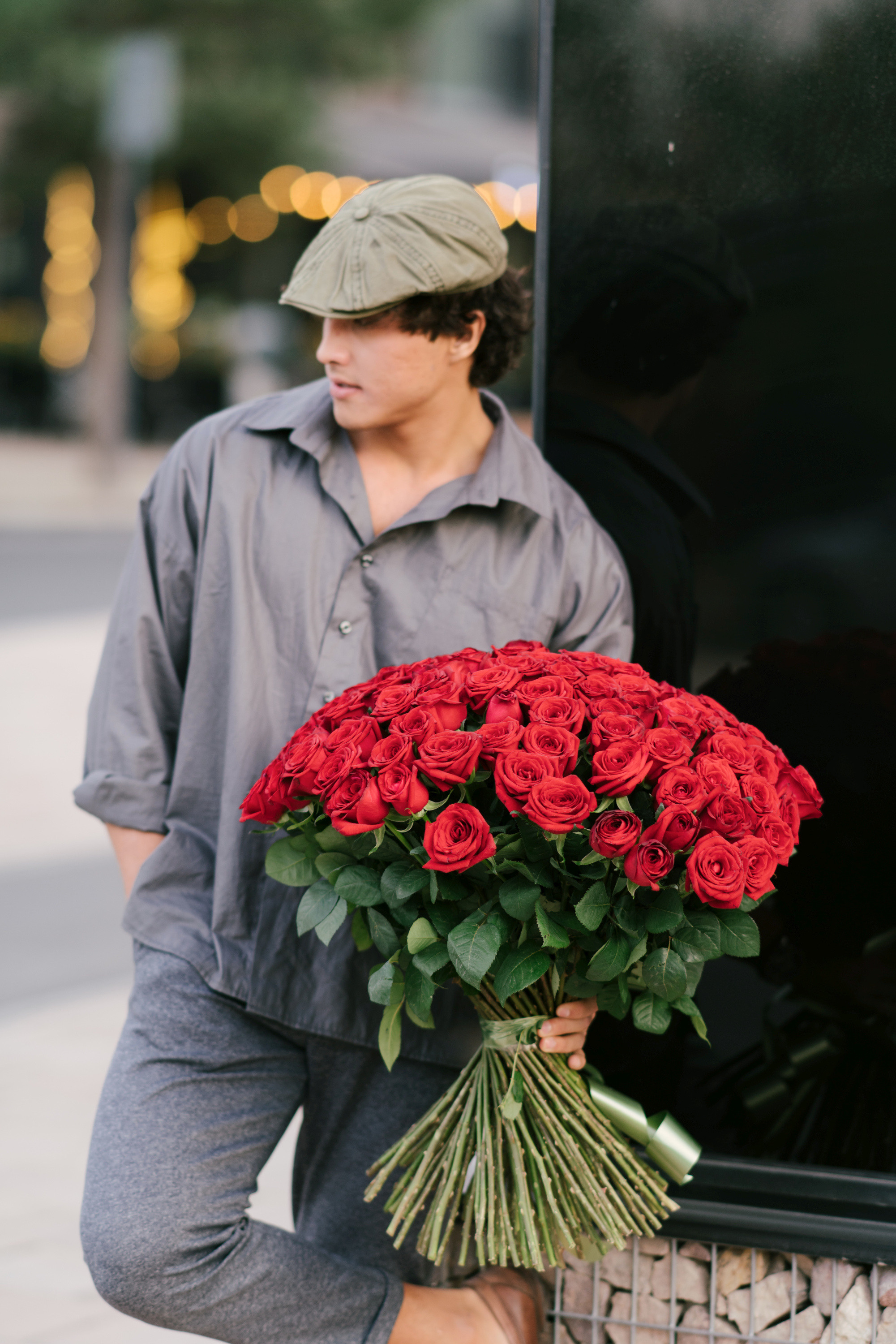 Цветочник. Профессиональная съемка в Алматы