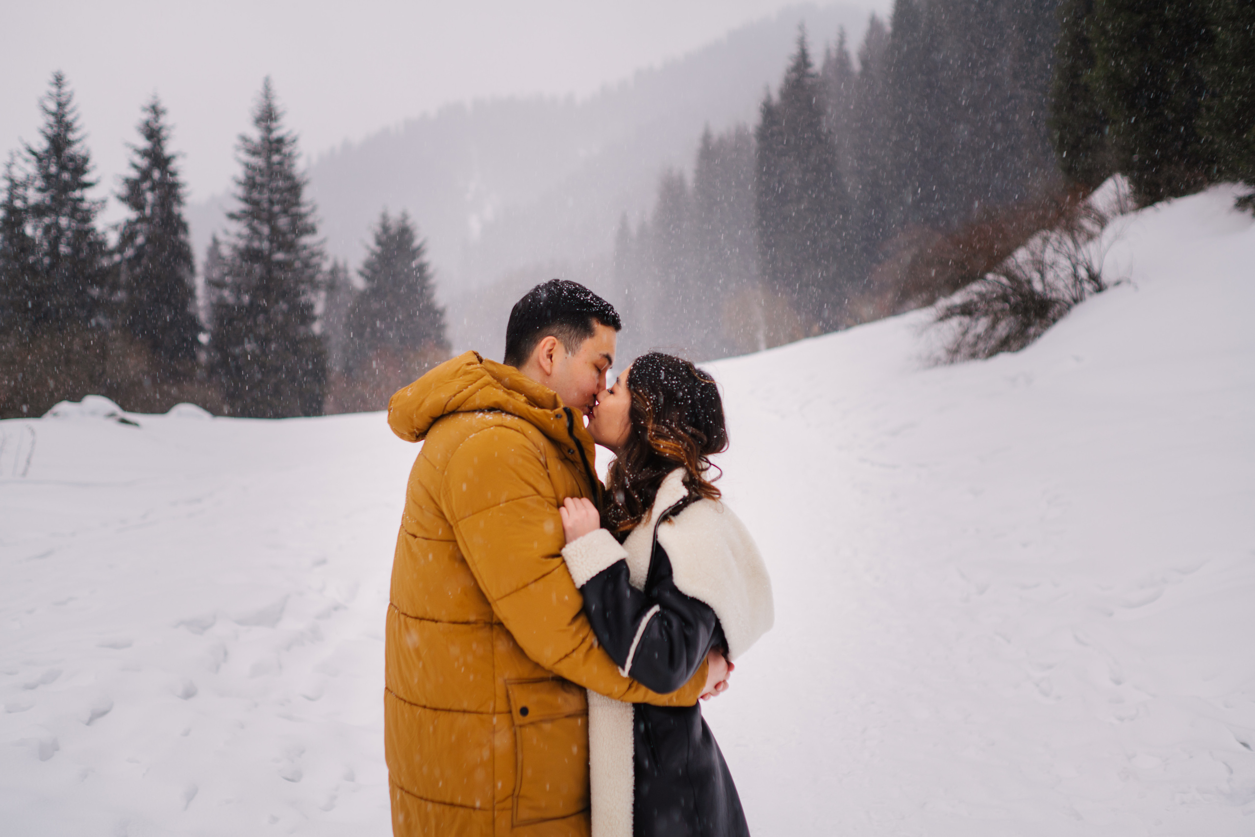 Зимнее Love Story. Профессиональная съемка в Алматы