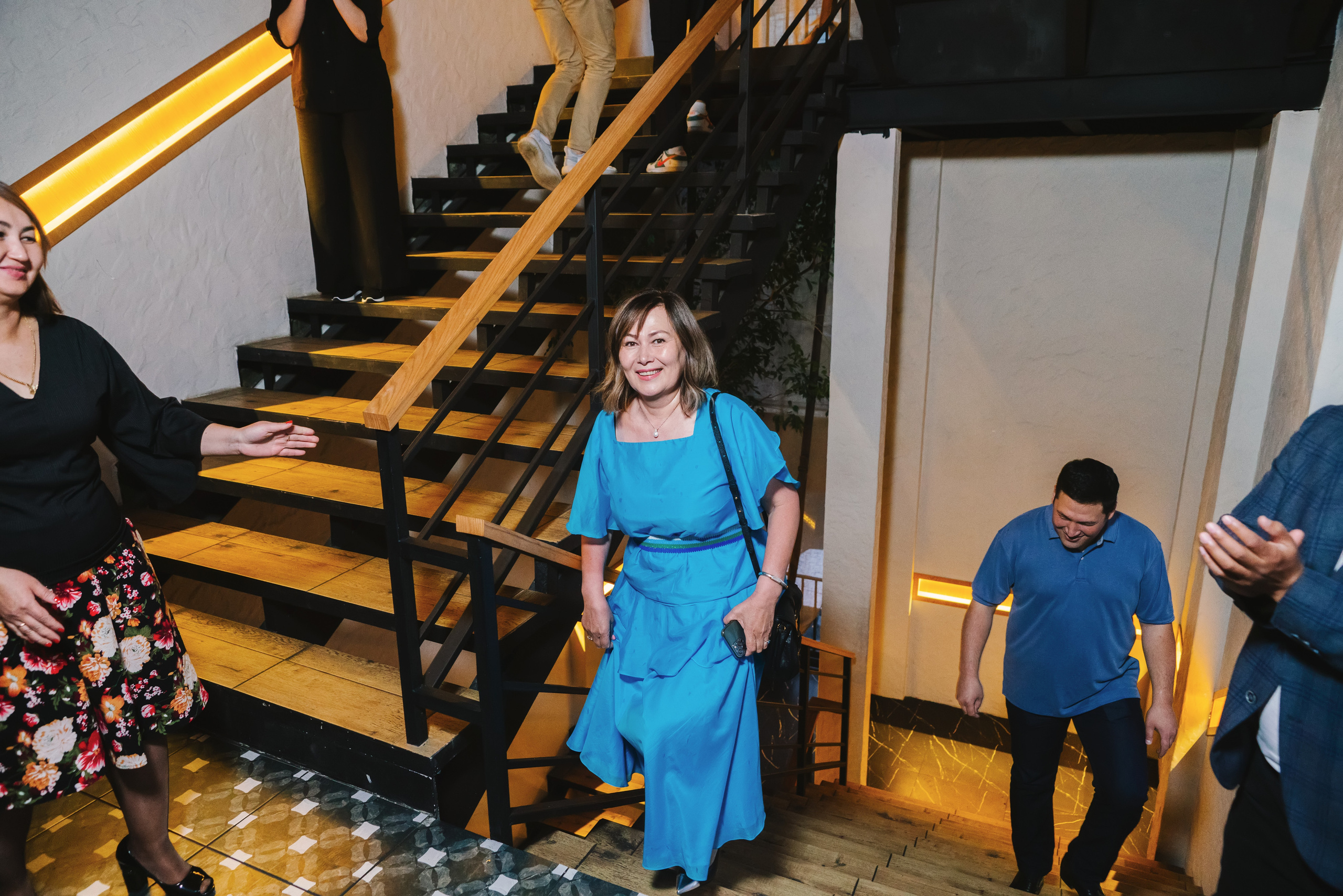 Встреча одноклассников. Профессиональная съемка в Алматы