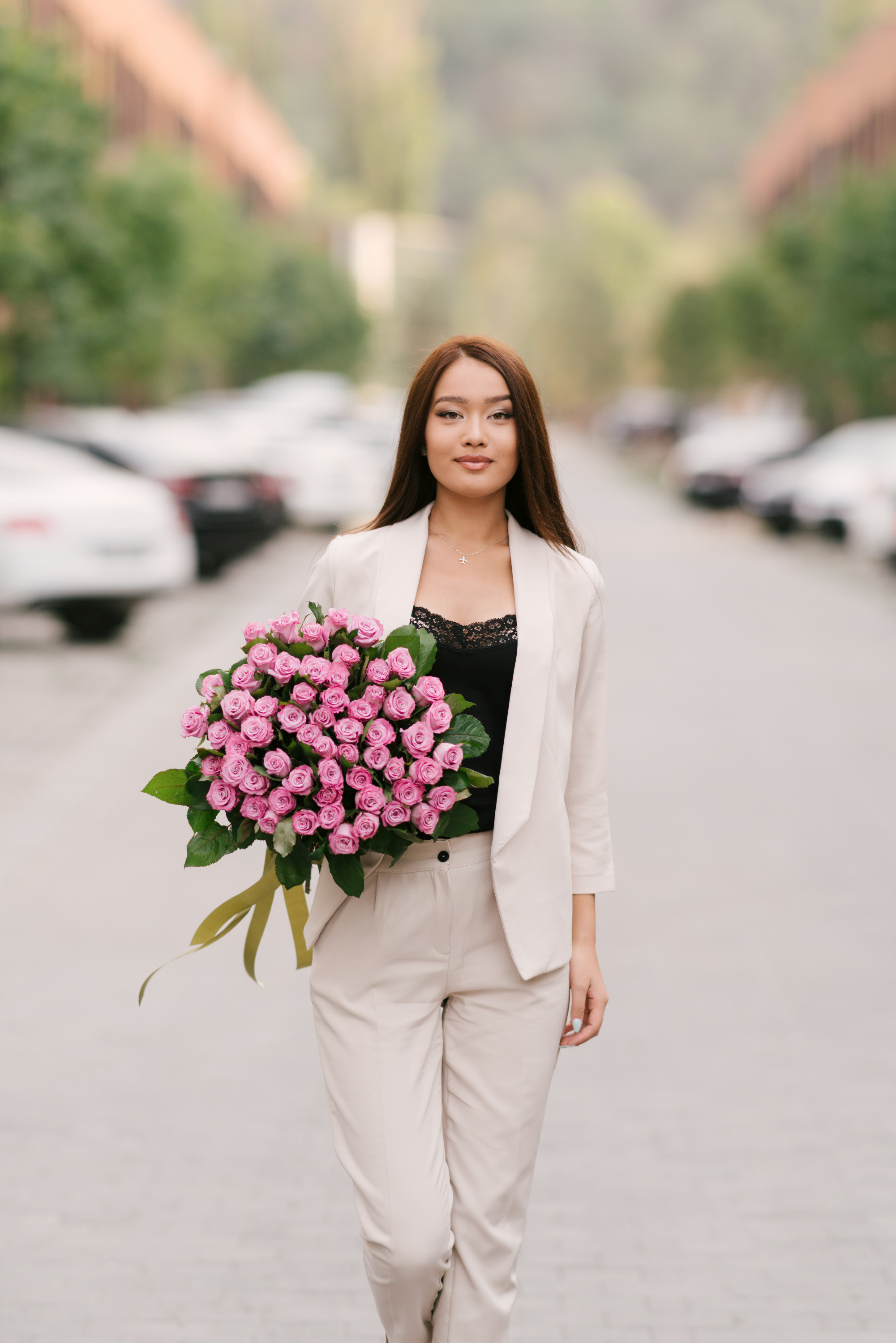 Цветочник. Профессиональная съемка в Алматы