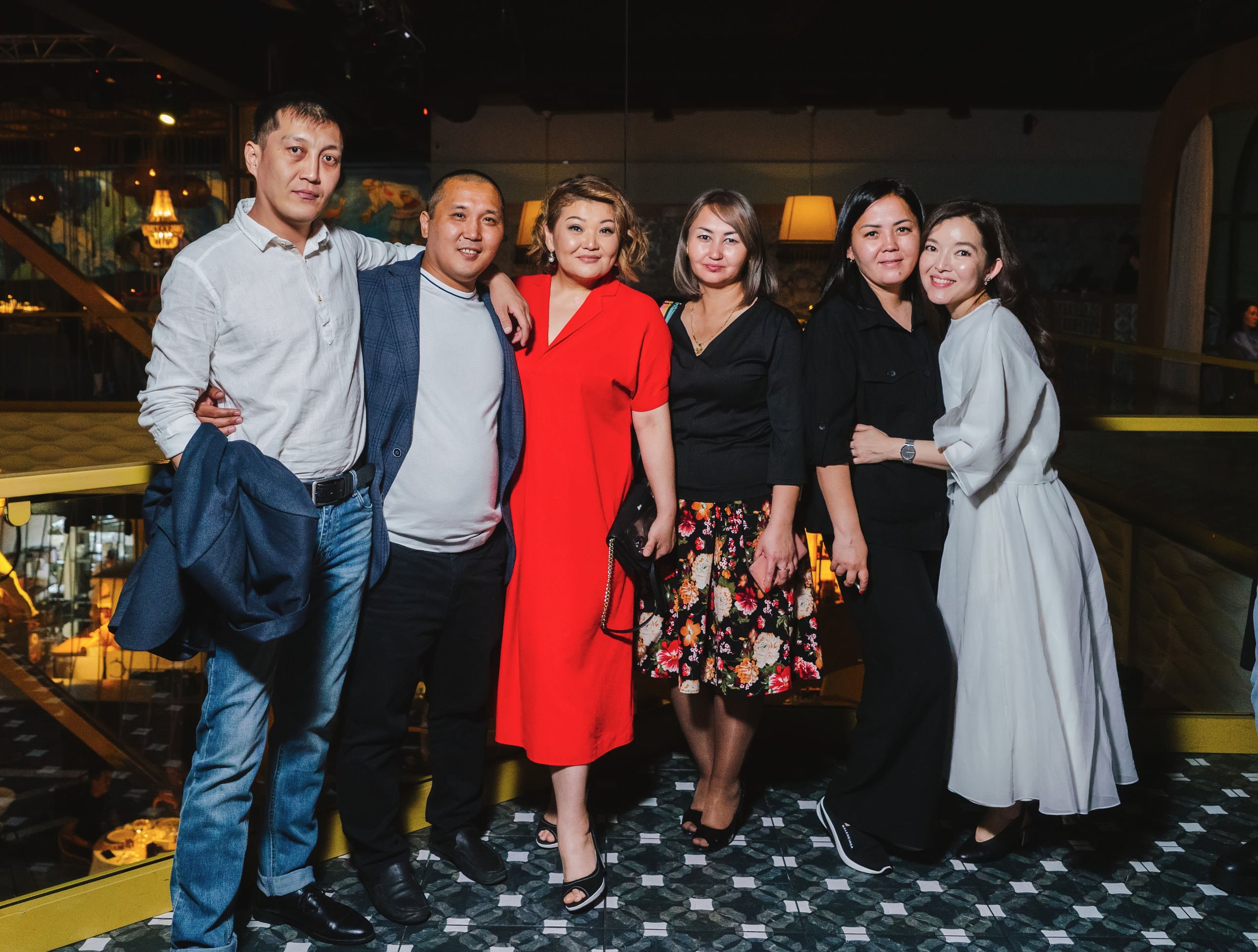 Встреча одноклассников. Профессиональная съемка в Алматы