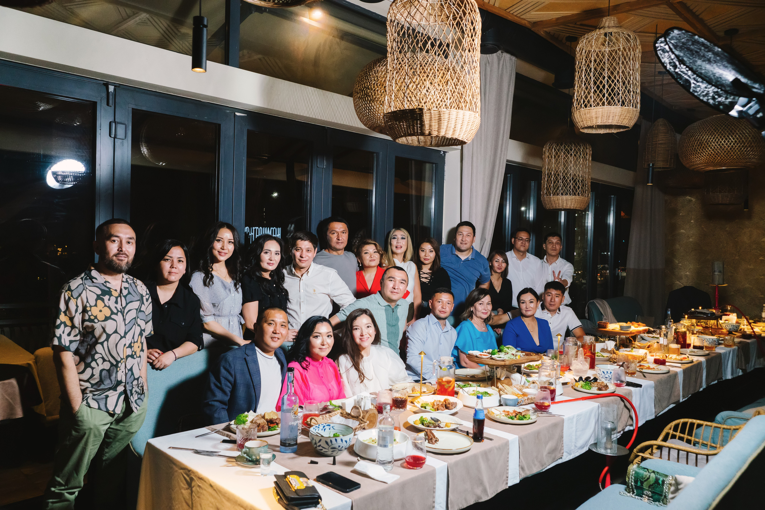 Встреча одноклассников. Профессиональная съемка в Алматы