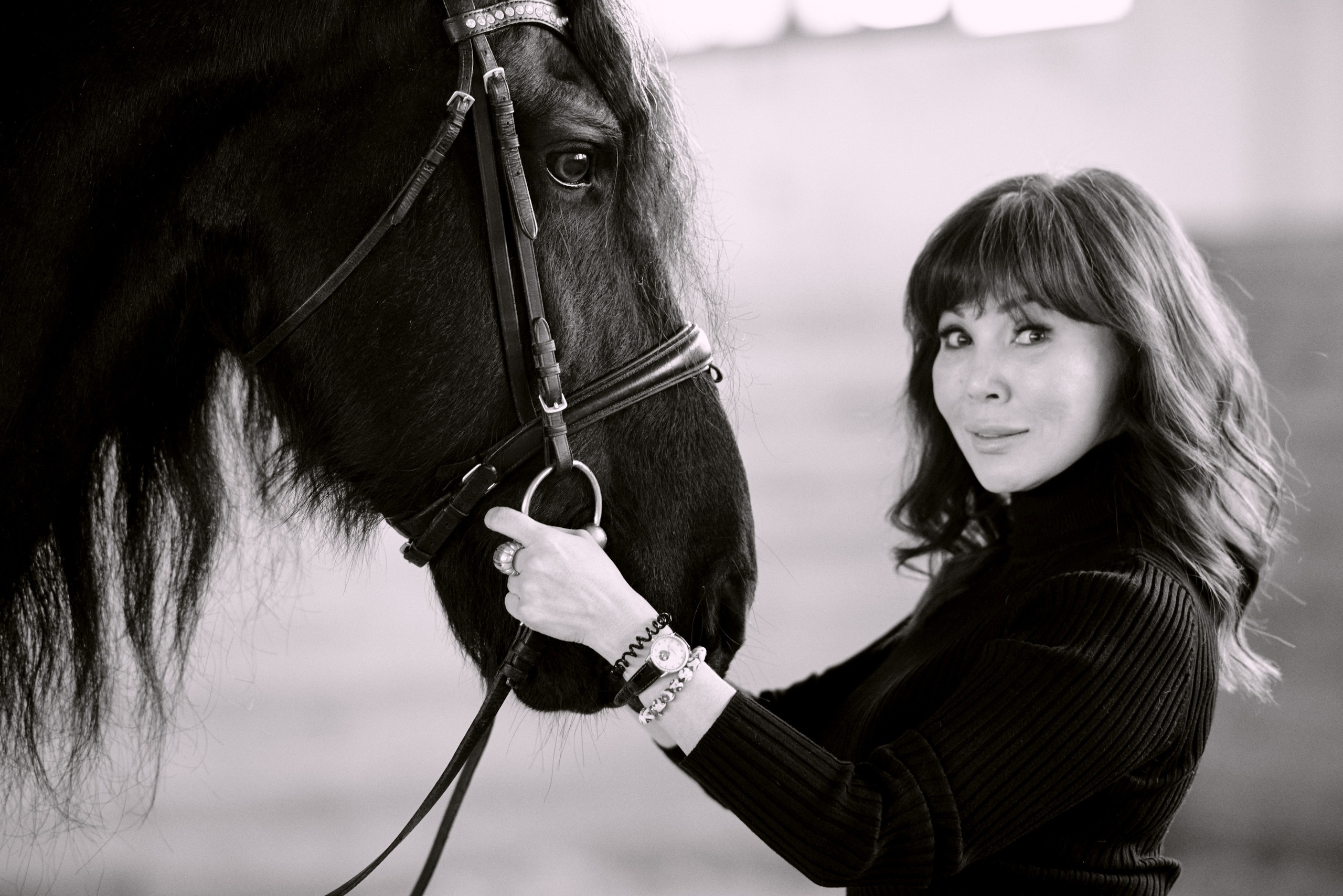 Фотосессия с лошадью. Профессиональная съемка в Алматы