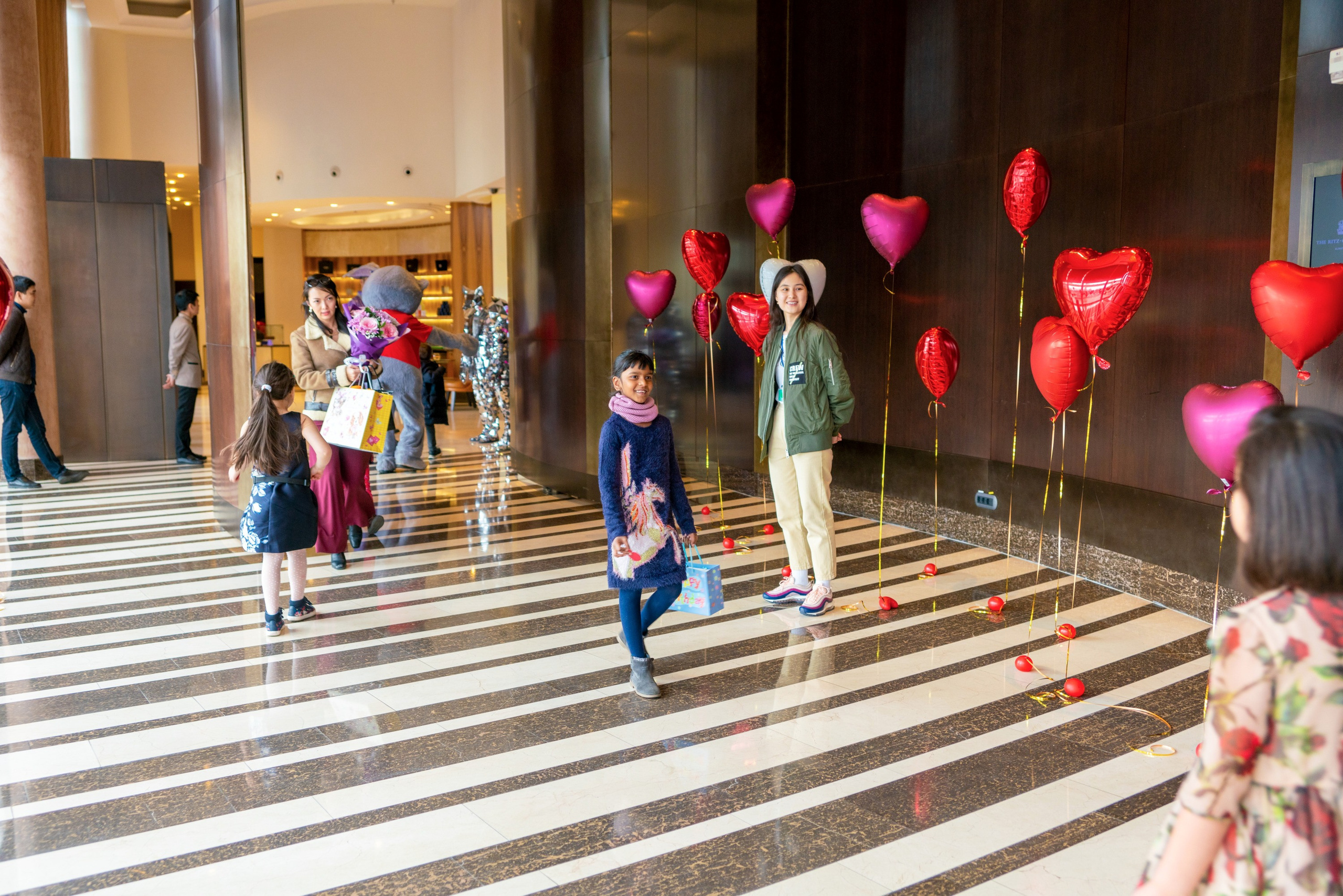 Детский день рождения 7 лет. Профессиональная съемка в Алматы