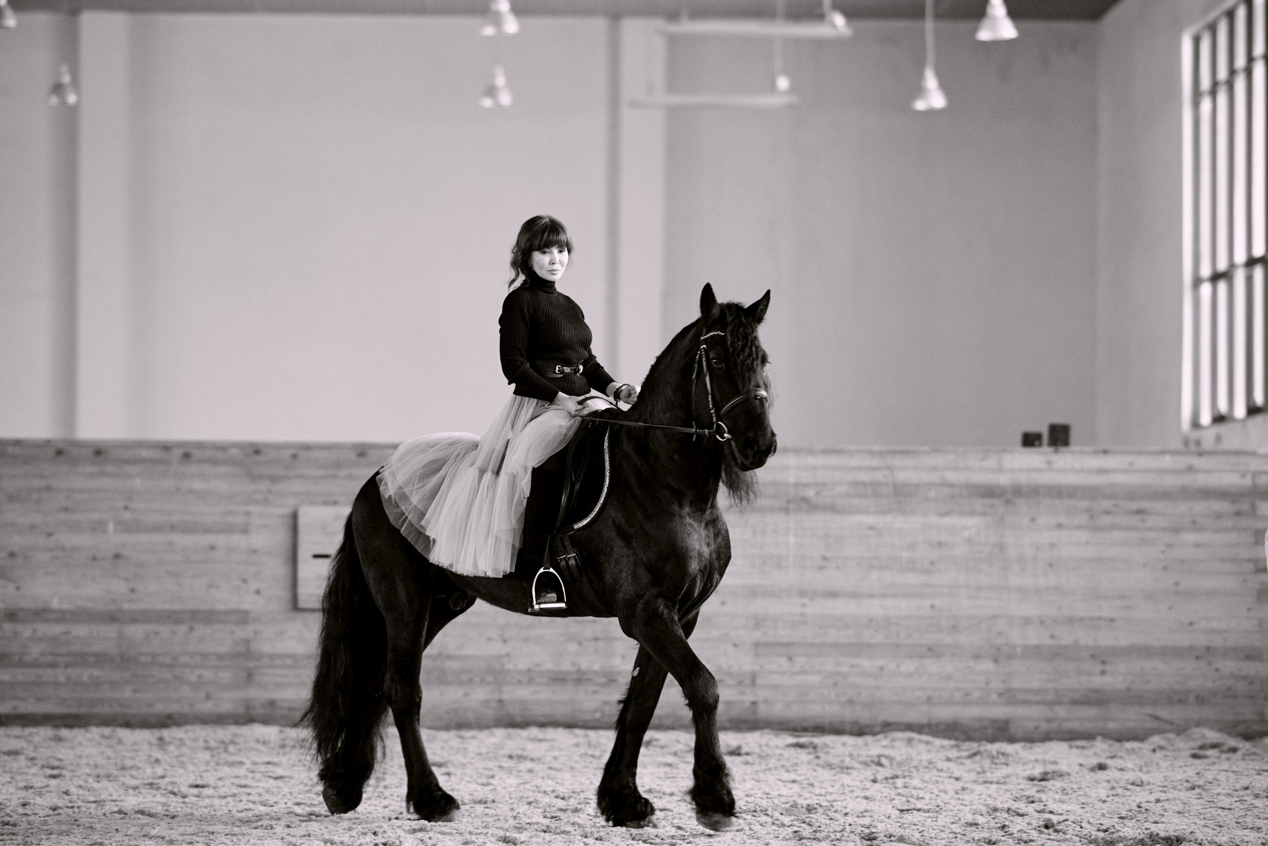 Фотосессия с лошадью. Профессиональная съемка в Алматы