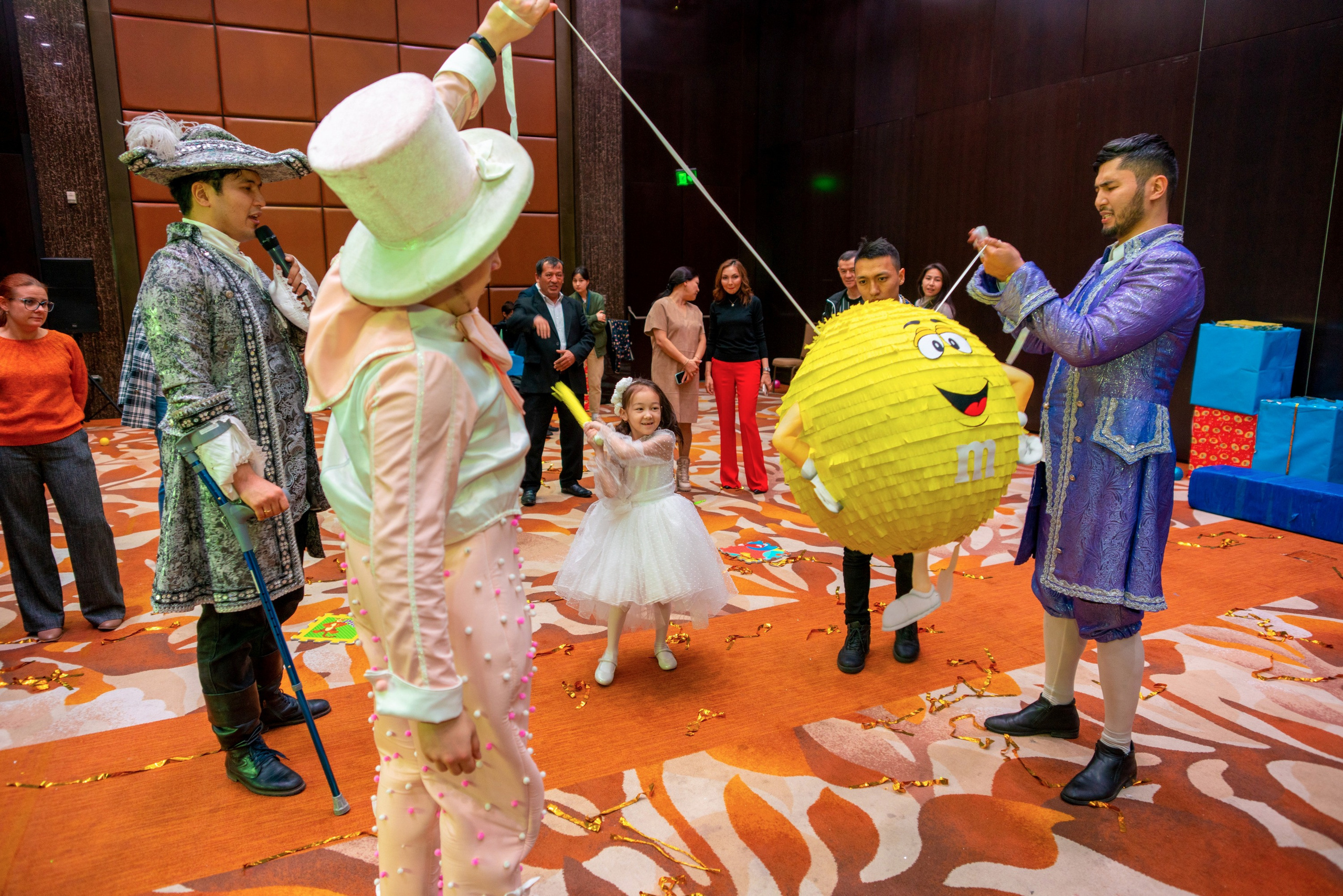 Детский день рождения 7 лет. Профессиональная съемка в Алматы