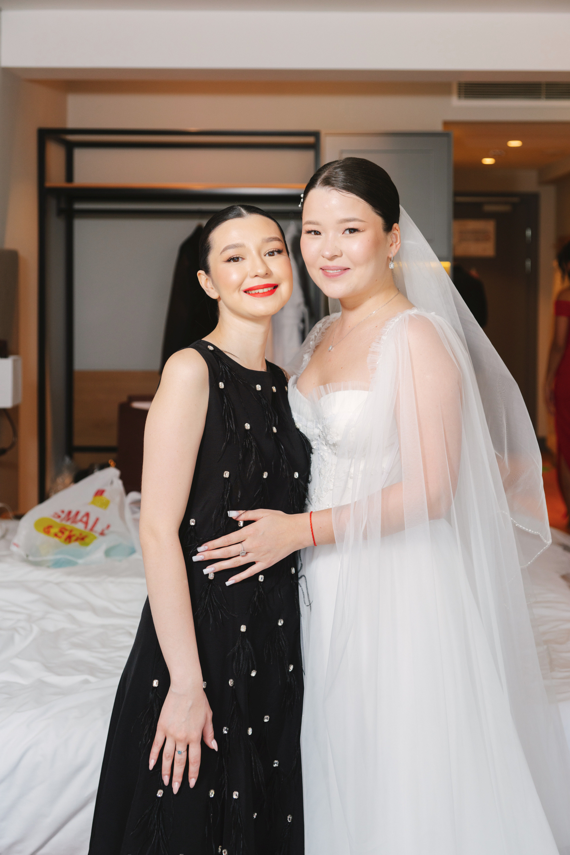 Свадебные сборы. Профессиональная съемка в Алматы