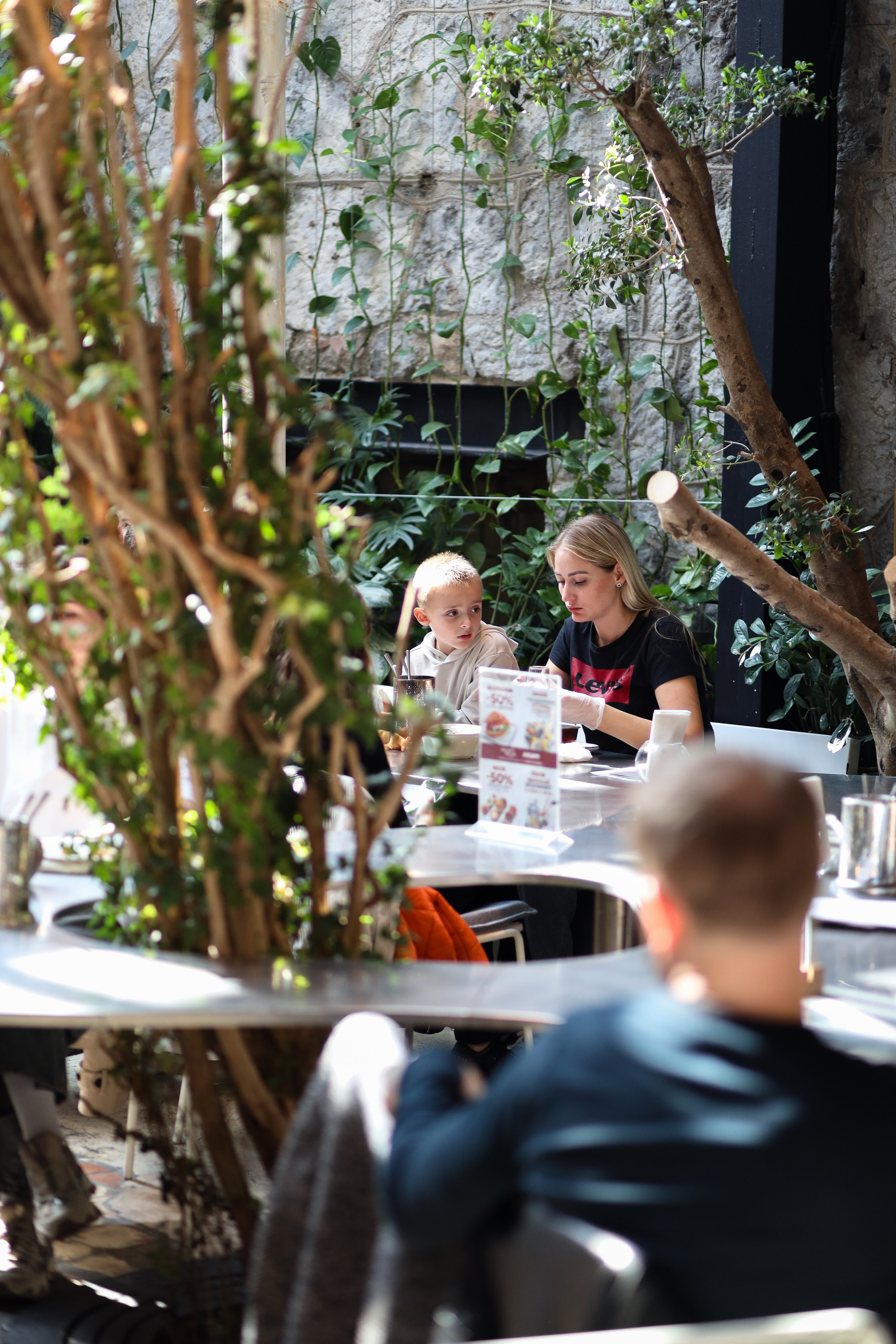 Gastrodvor 8 March. Дженбаз Павел — фотограф в Ялте