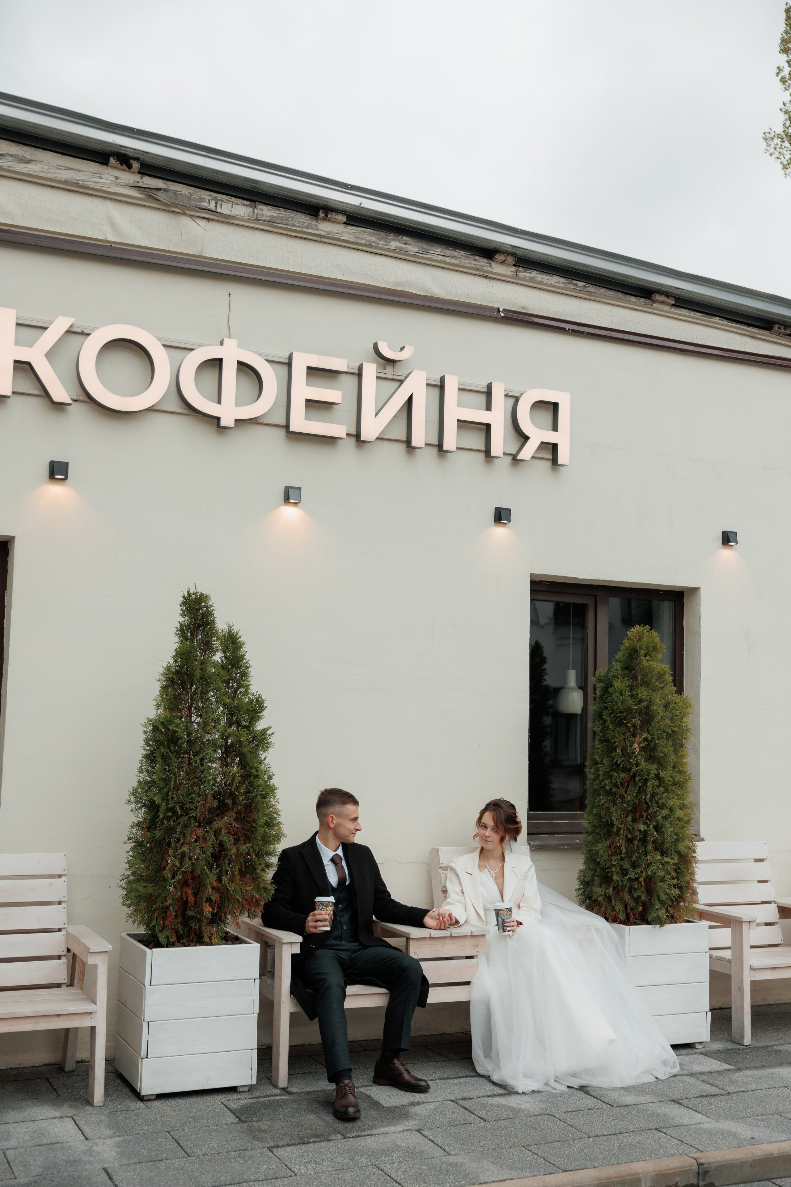 Константин и Дарья, ЗАГС ВДНХ, отель Soluxe, ресторан «Антик». Свадебный и репортажный фотограф (Москва, Королев и другие)